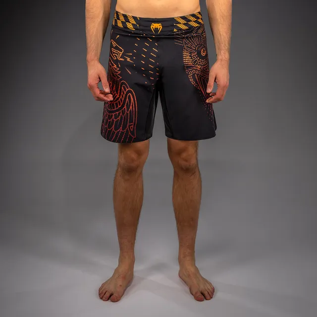 venum-quetzal-fury-fightshorts-schwarz-fury-rot-tangerine image 1