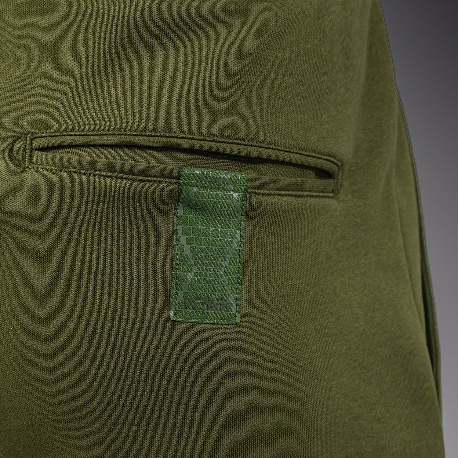 venum-classic-fleece-cotton-shorts-herren-khaki image 6