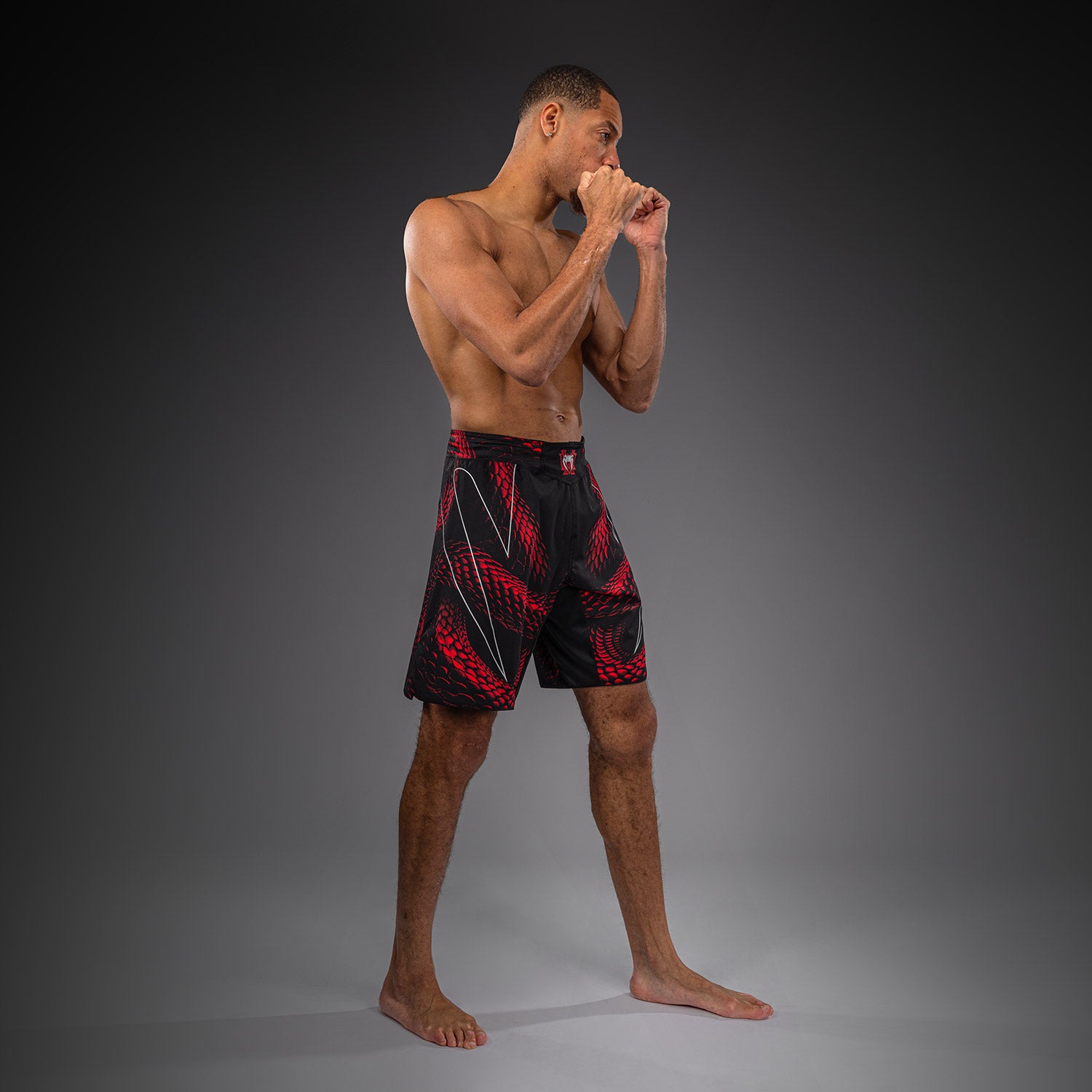 venum-matupa-fightshorts-herren-schwarz-rot-silber image 5