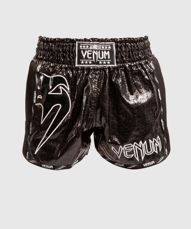 venum-giant-infinite-muay-thai-shorts-schwarz-schwarz image 1