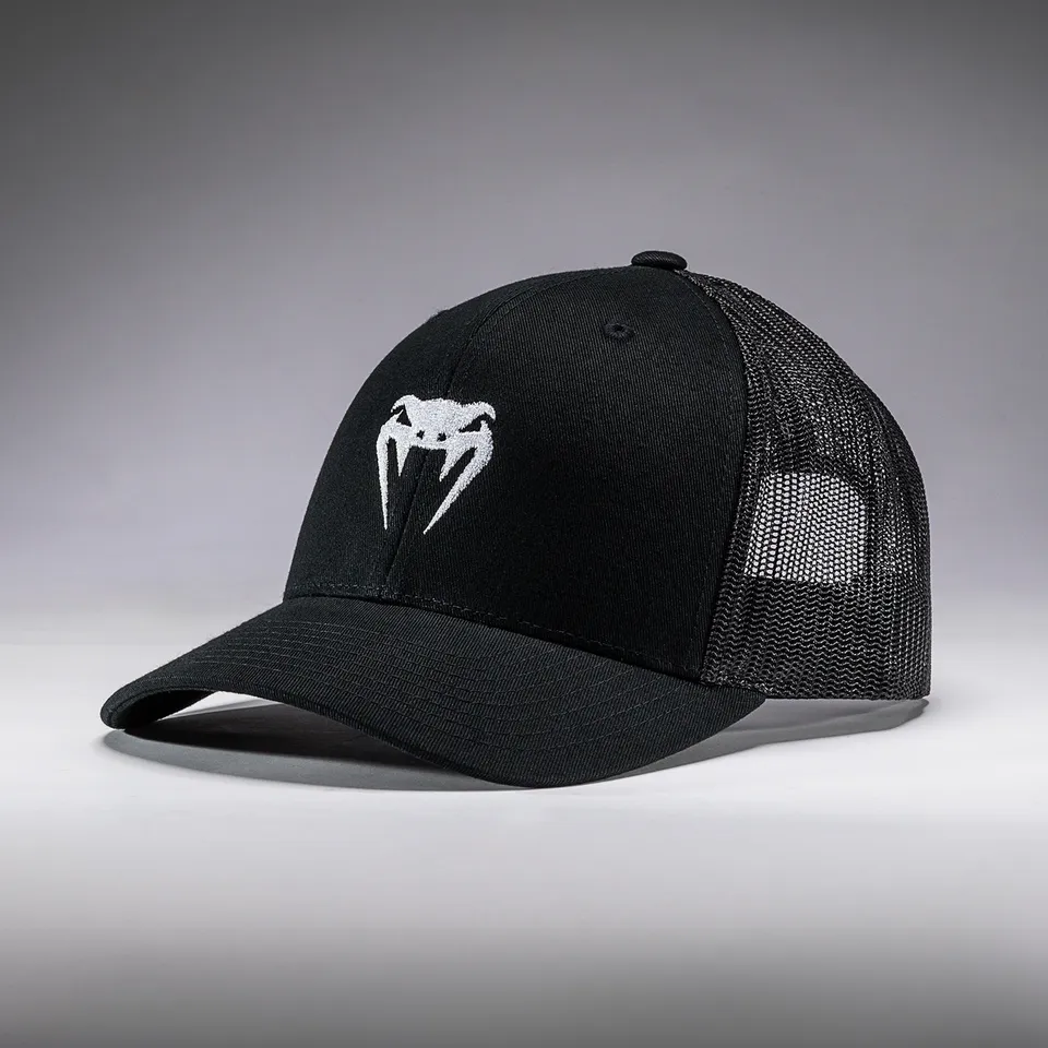venum-classic-trucker-cap-schwarz image 1