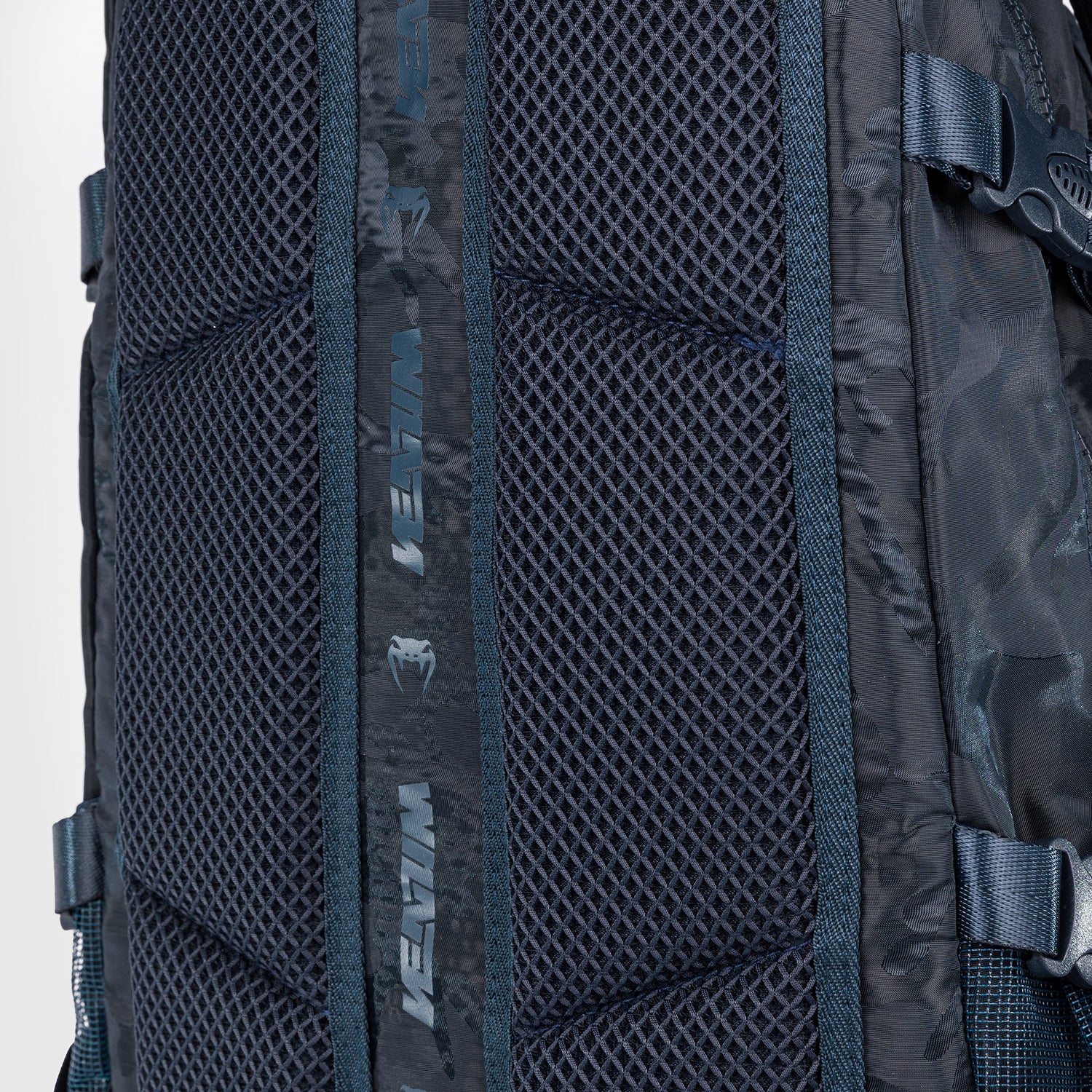 venum-challenger-pro-rucksack-20-25l-camouflage-blau image 6