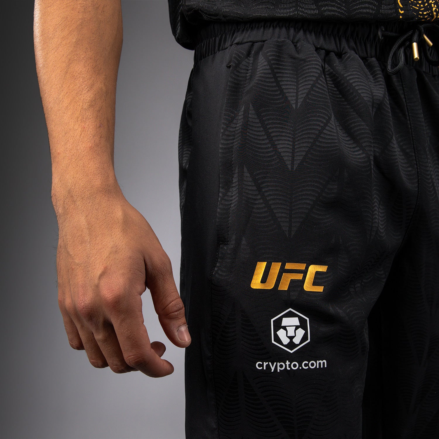 ufc-zenith-by-venum-authentic-fight-night-trainingshose-herren-champion image 5