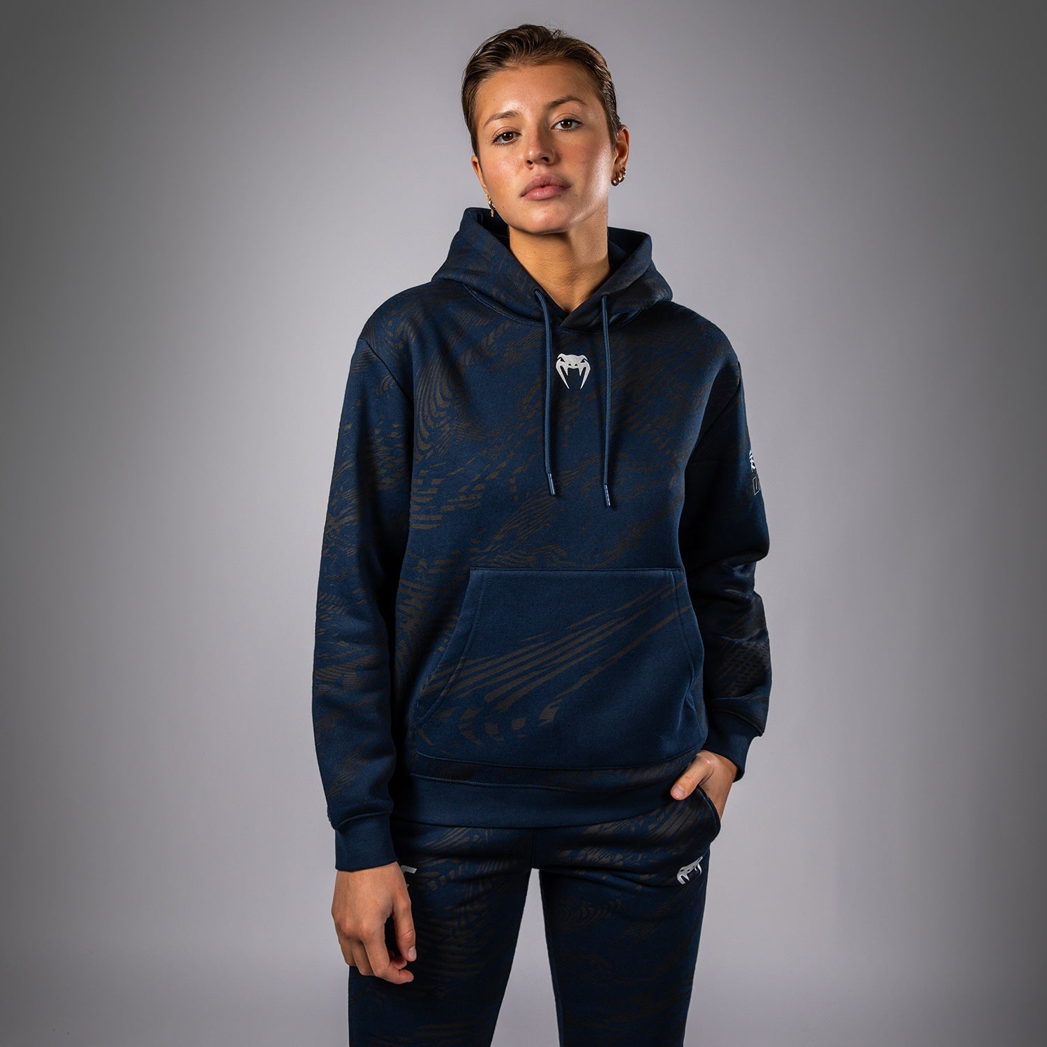 venum-ufc-fusion-fight-week-pullover-hoodie-damen-ozeanisches-blau image 1