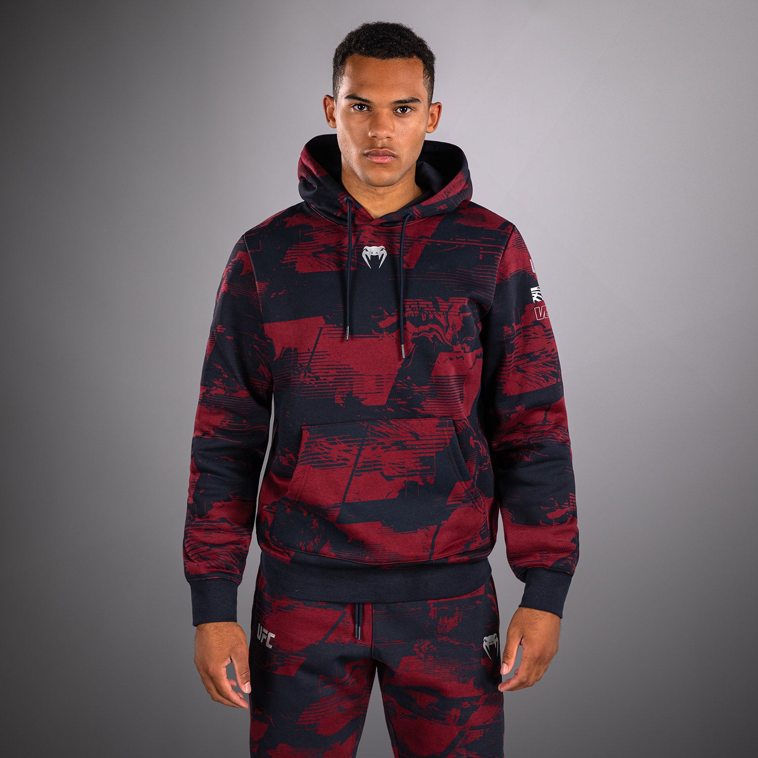 ufc-zenith-by-venum-authentic-fight-week-pullover-hoodie-herren-marineblau-burgu image 1