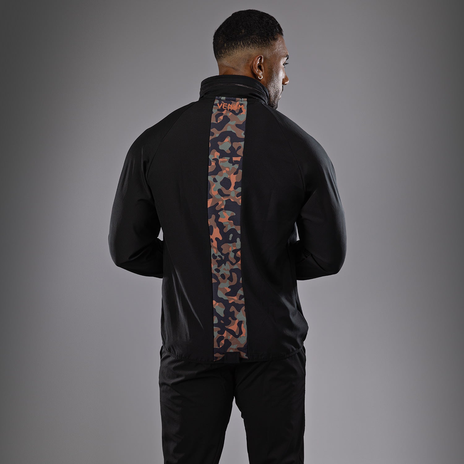 venum-jungle-ops-herren-trainingsjacke-schwarz-canyon-camo image 5