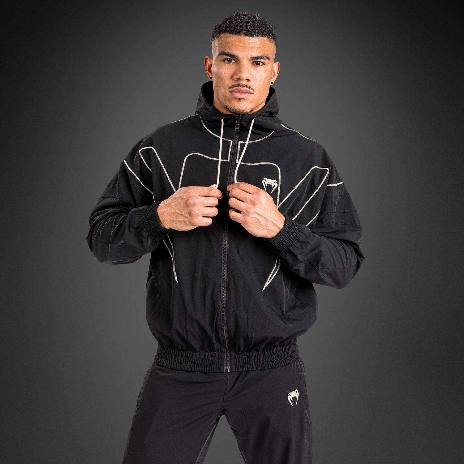 venum-attack-90-trainingsanzug-jacke-schwarz-wei image 1