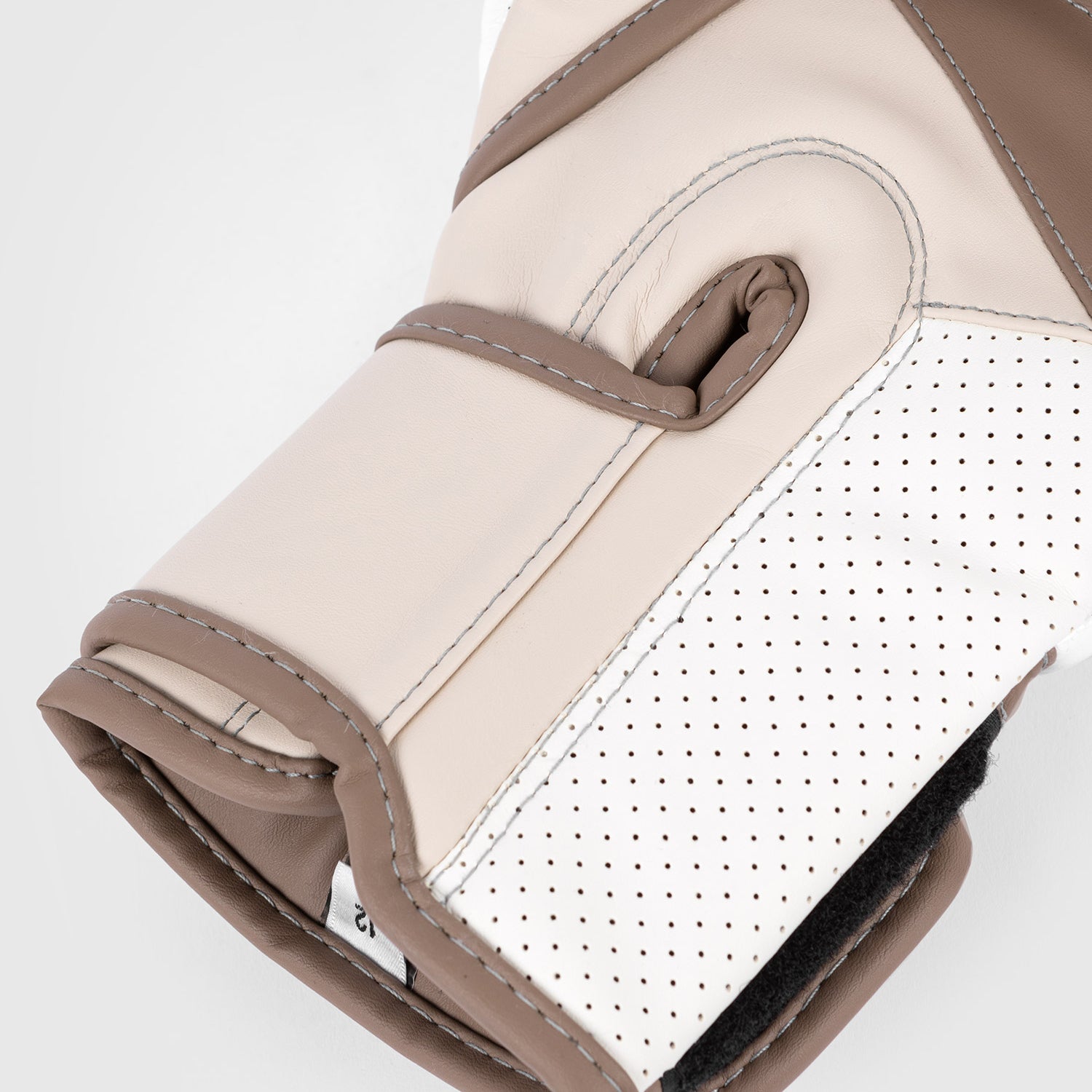 venum-elite-evo-boxhandschuhe-sand image 5