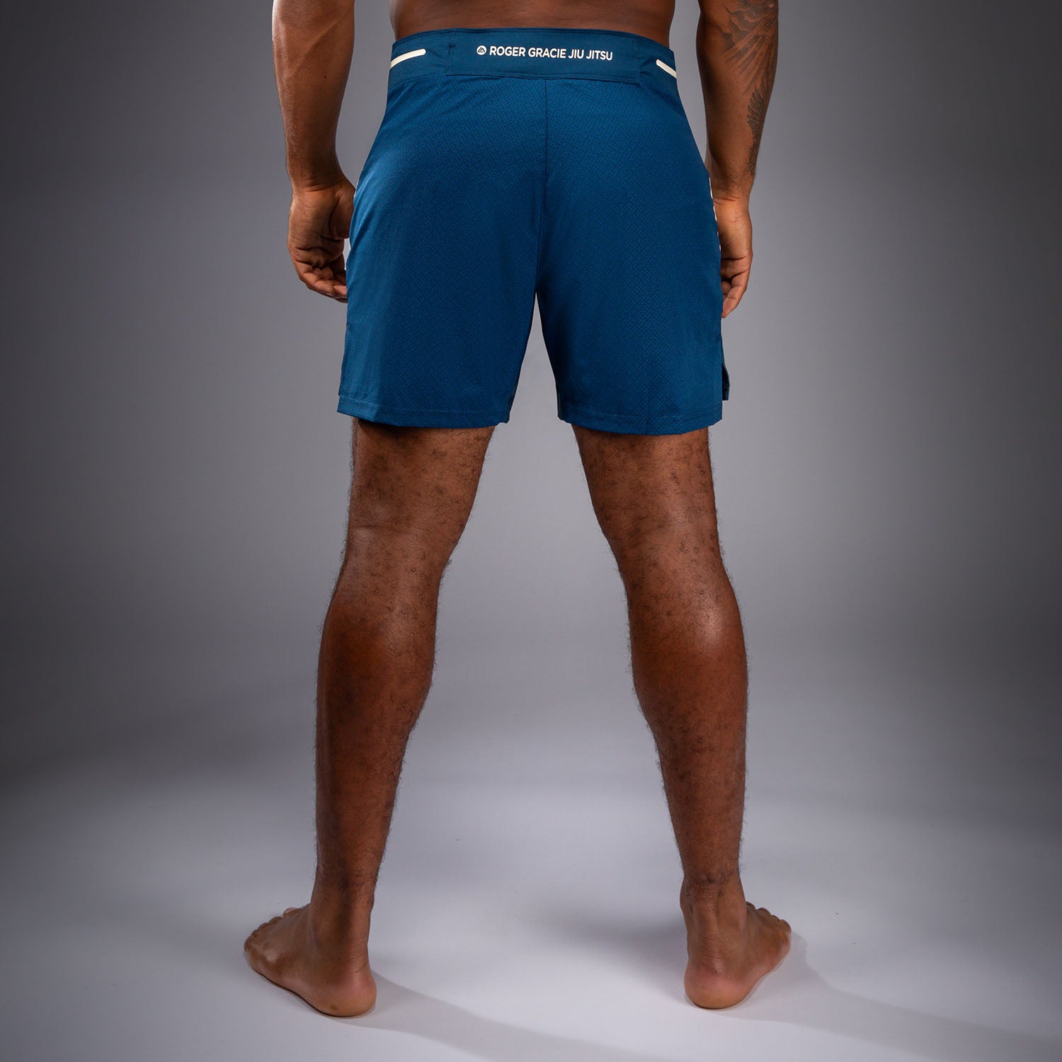 venum-x-roger-gracie-academy-fightshorts-blau image 4