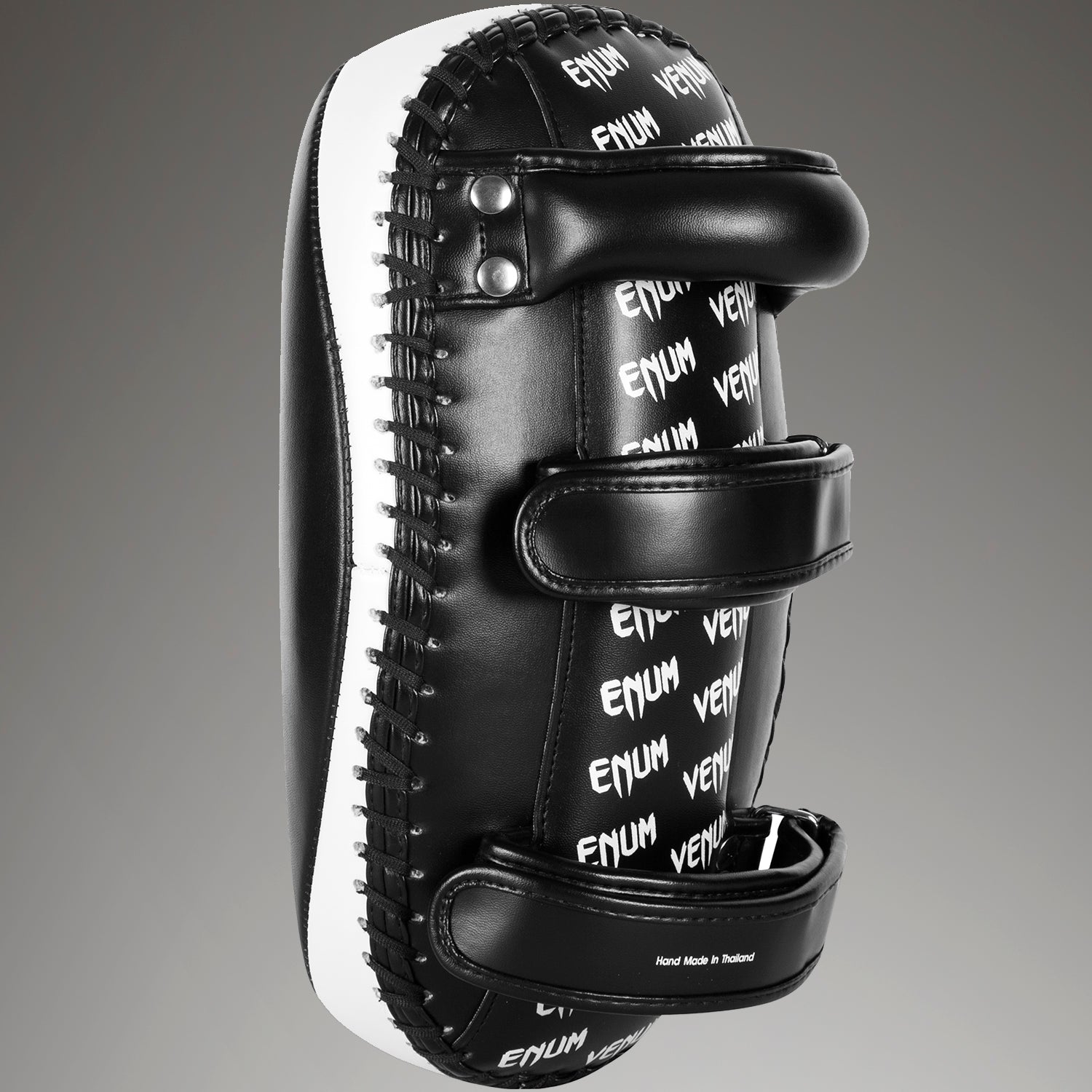 venum-light-kick-pads-skintex-leder-schwarz-ice-paar image 4