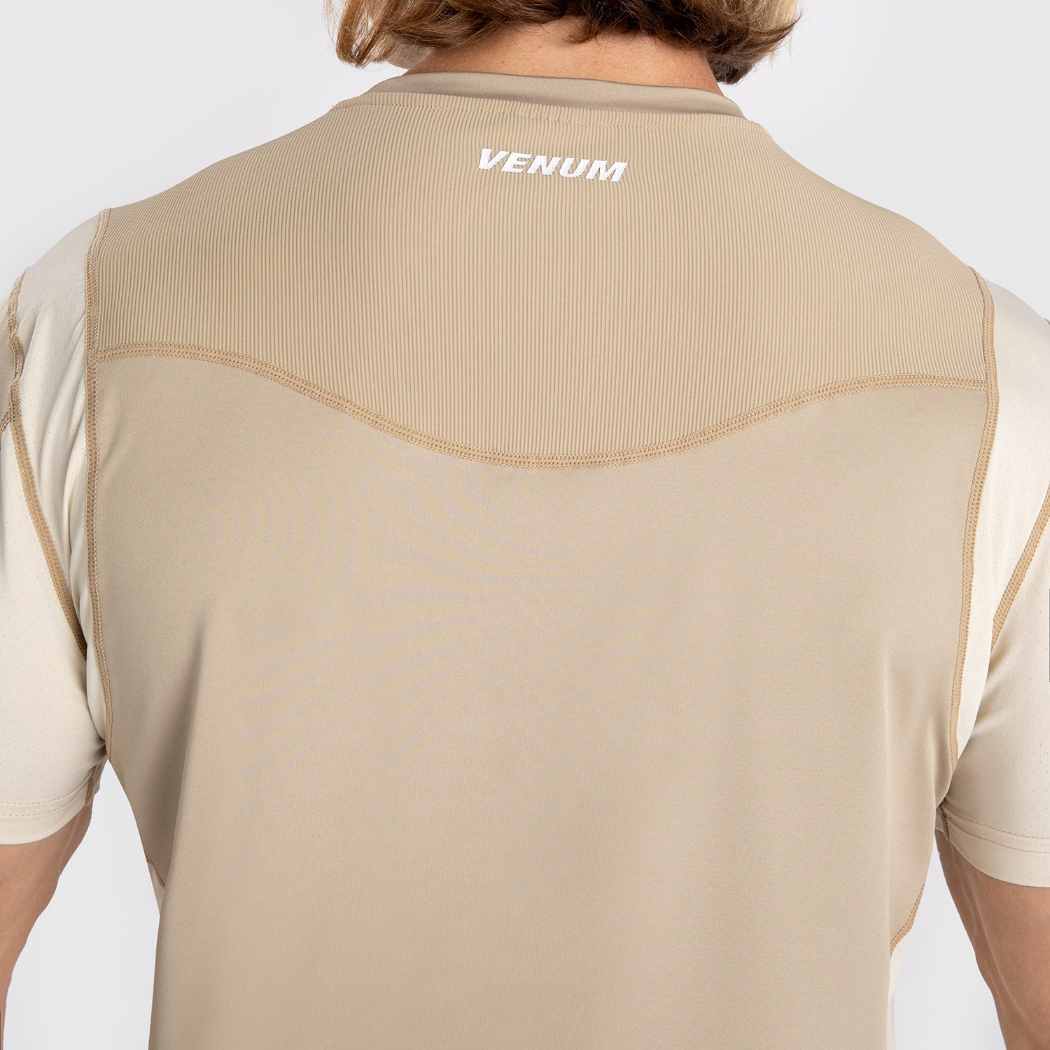 venum-tempest-herren-dry-tech-t-shirt-beige-sand image 5