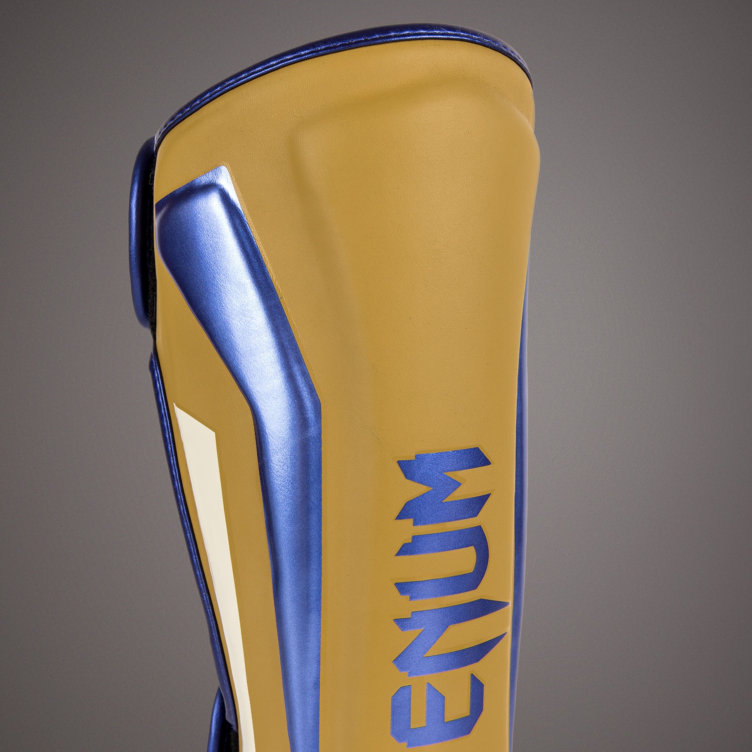venum-elite-schienbeinschoner-camel-spezialausgabe image 4