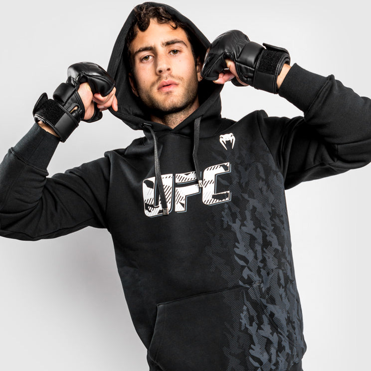 ufc-venum-authentic-fight-week-herren-pullover-hoodie-schwarz image 4