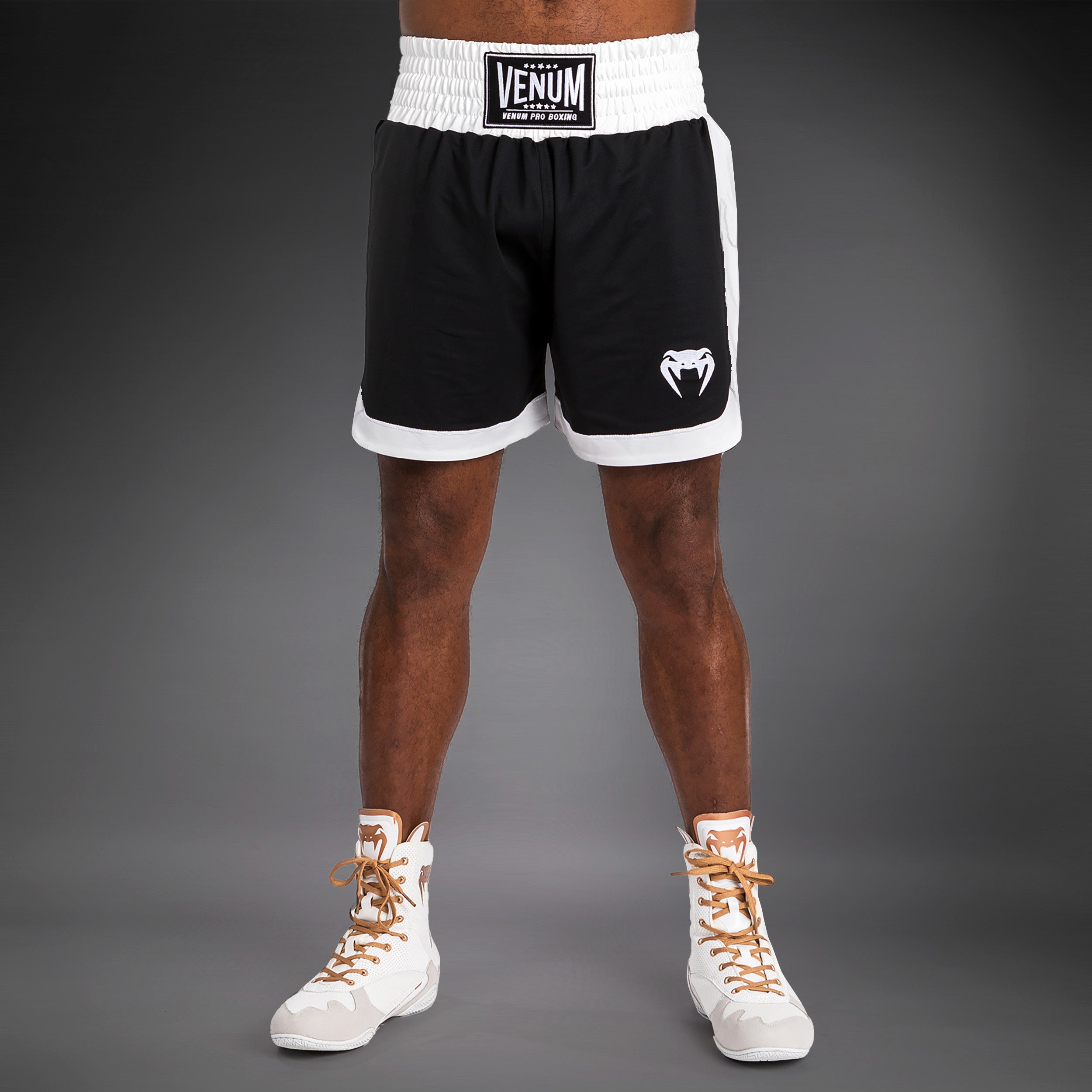venum-classic-boxing-shorts-boxshorts-herren-schwarz-wei image 4