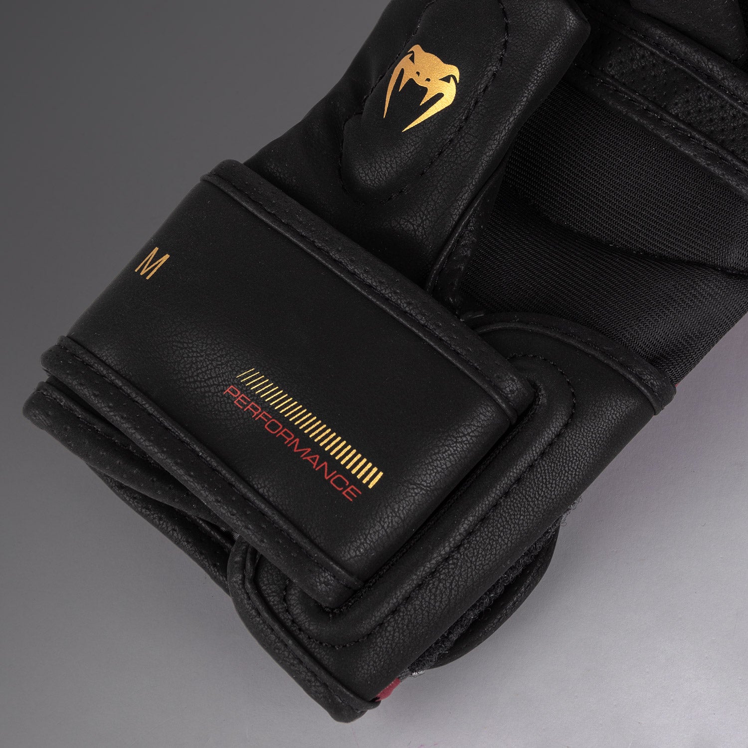 venum-tactical-xt-sparringhandschuhe-schwarz-bordeaux-gold image 4