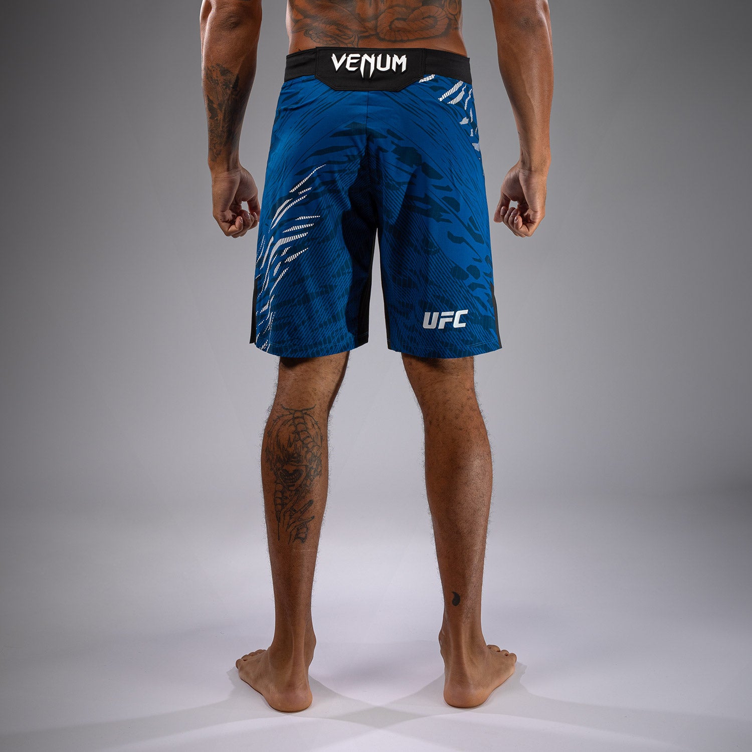 ufc-fusion-by-venum-authentic-fight-night-fight-short-long-fit-blau image 4