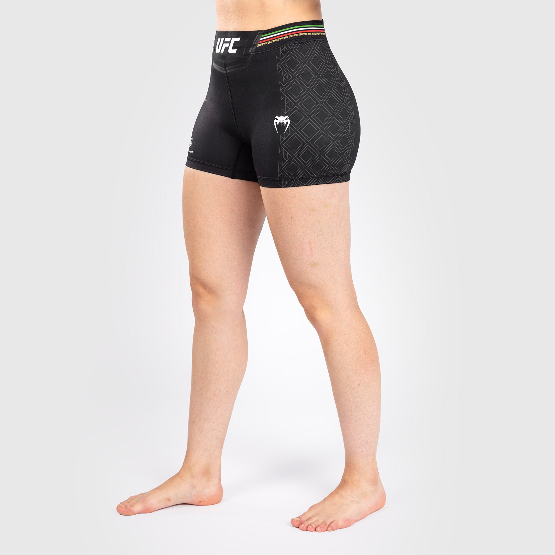 noche-ufc-by-venum-authentic-fight-night-vale-tudo-shorts-damen-kurz-schwarz image 2