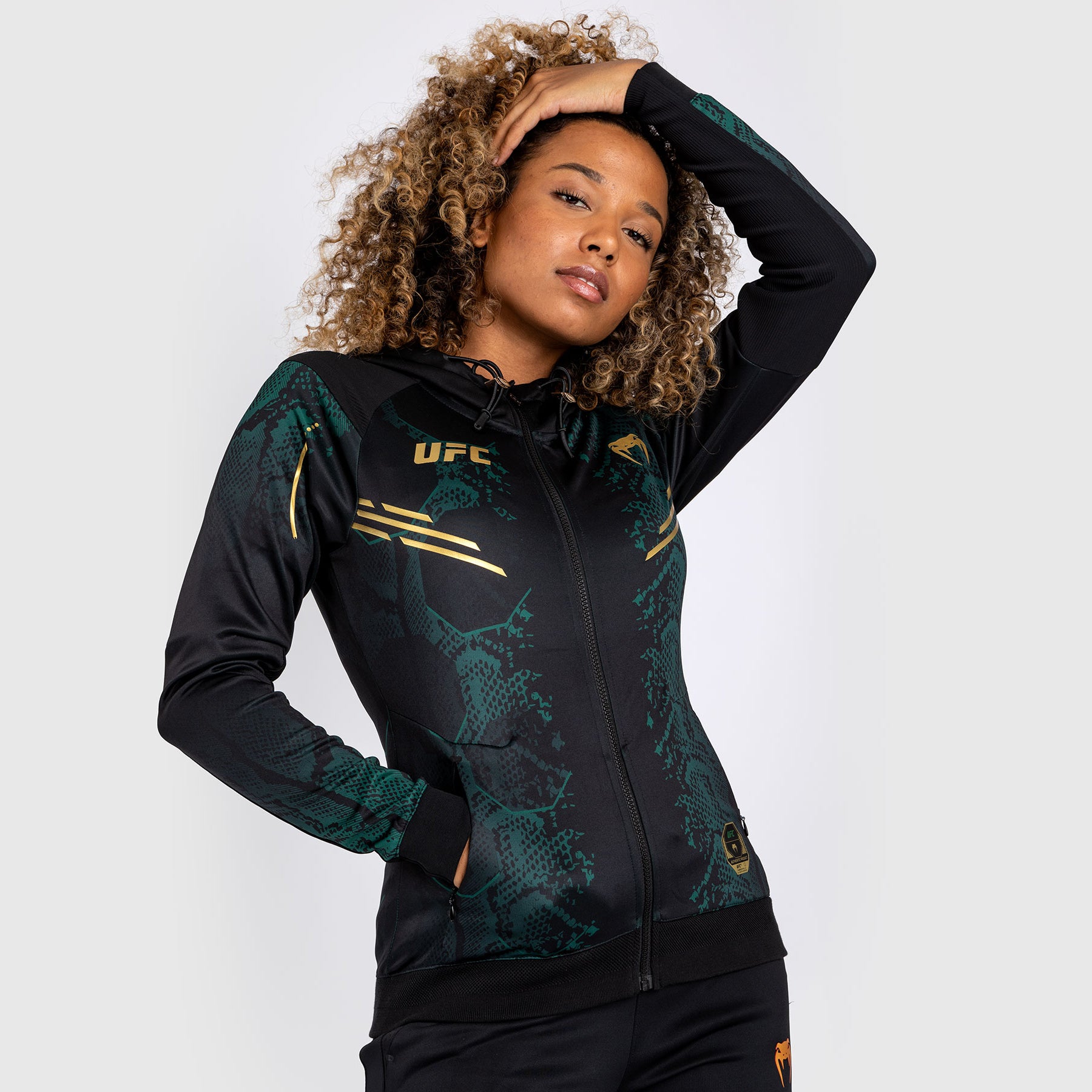 ufc-adrenaline-by-venum-authentic-fight-night-walkout-hoodie-damen-emerald-editi image 3