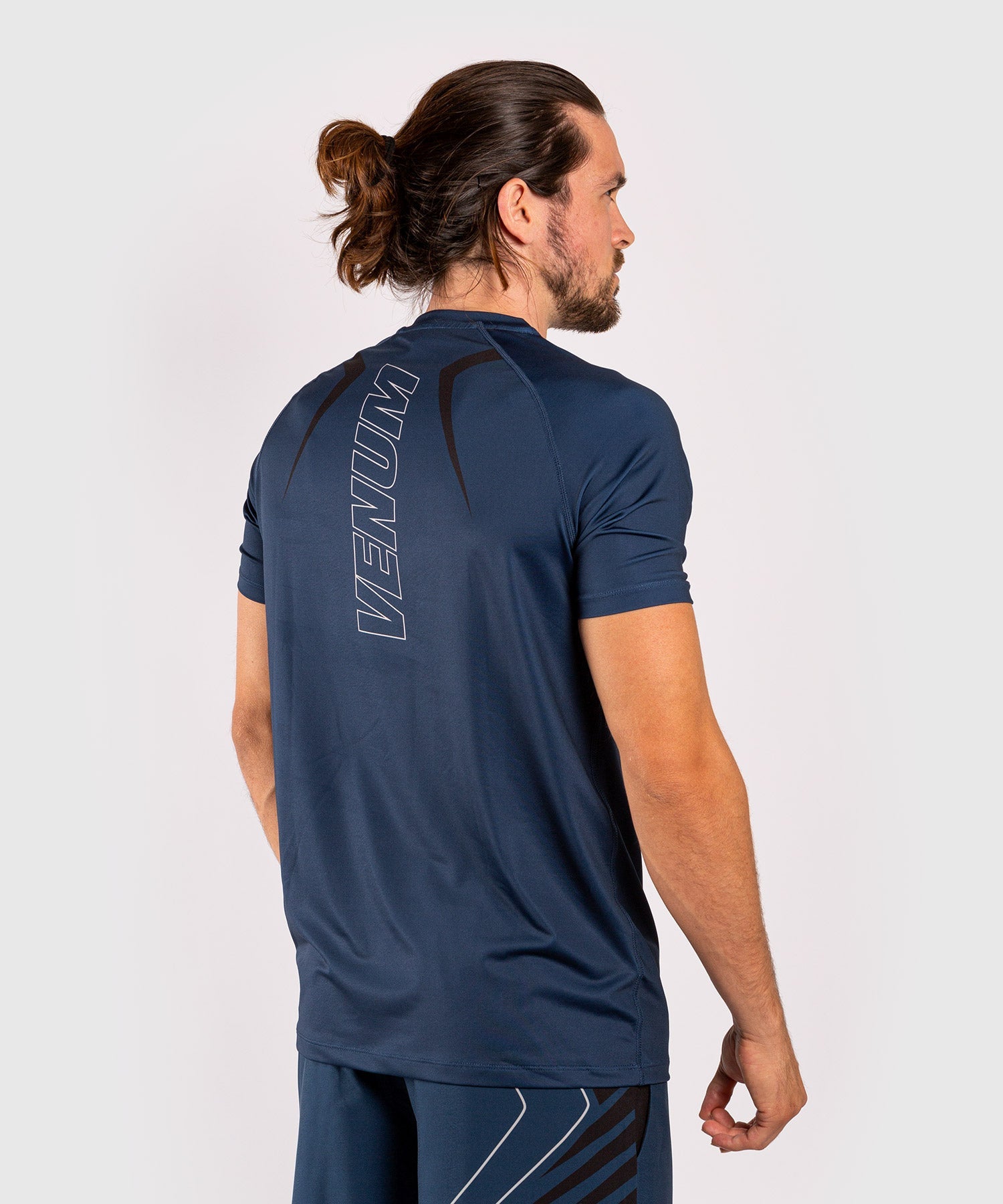venum-contender-5-0-dry-tech-t-shirt-marineblau-sand image 5