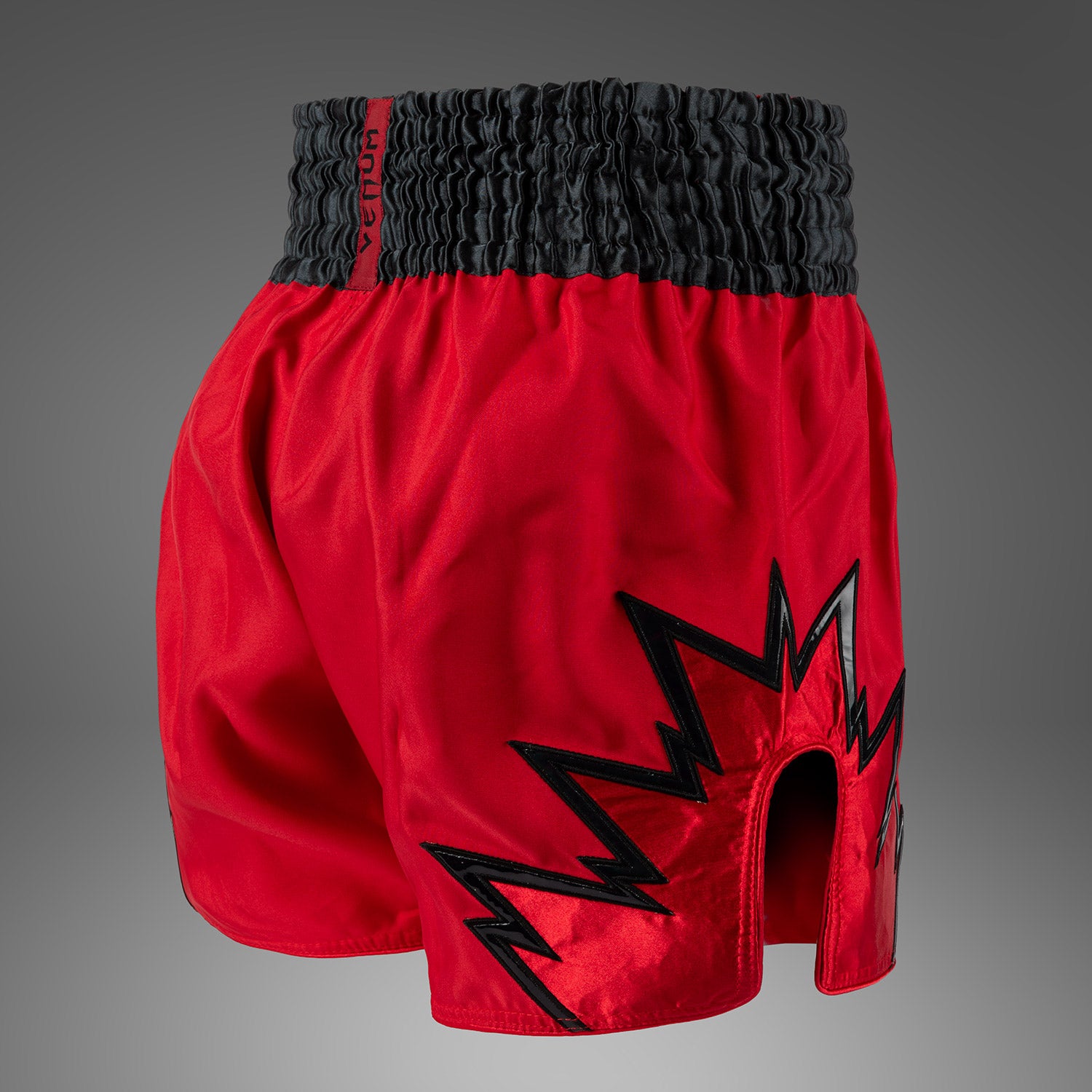 venum-inferno-muay-thai-shorts-rot-charcoal-grau-schwarz image 2