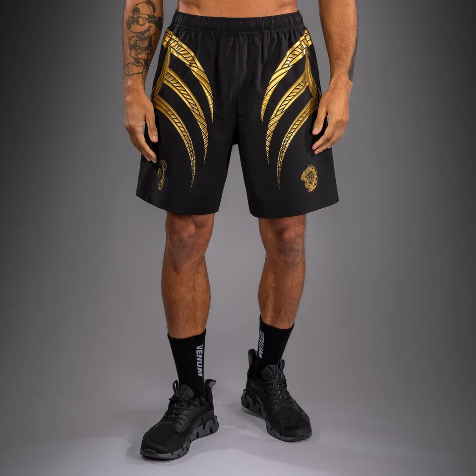 venum-x-mike-tyson-tiger-trainingsshorts-schwarz-gold image 1
