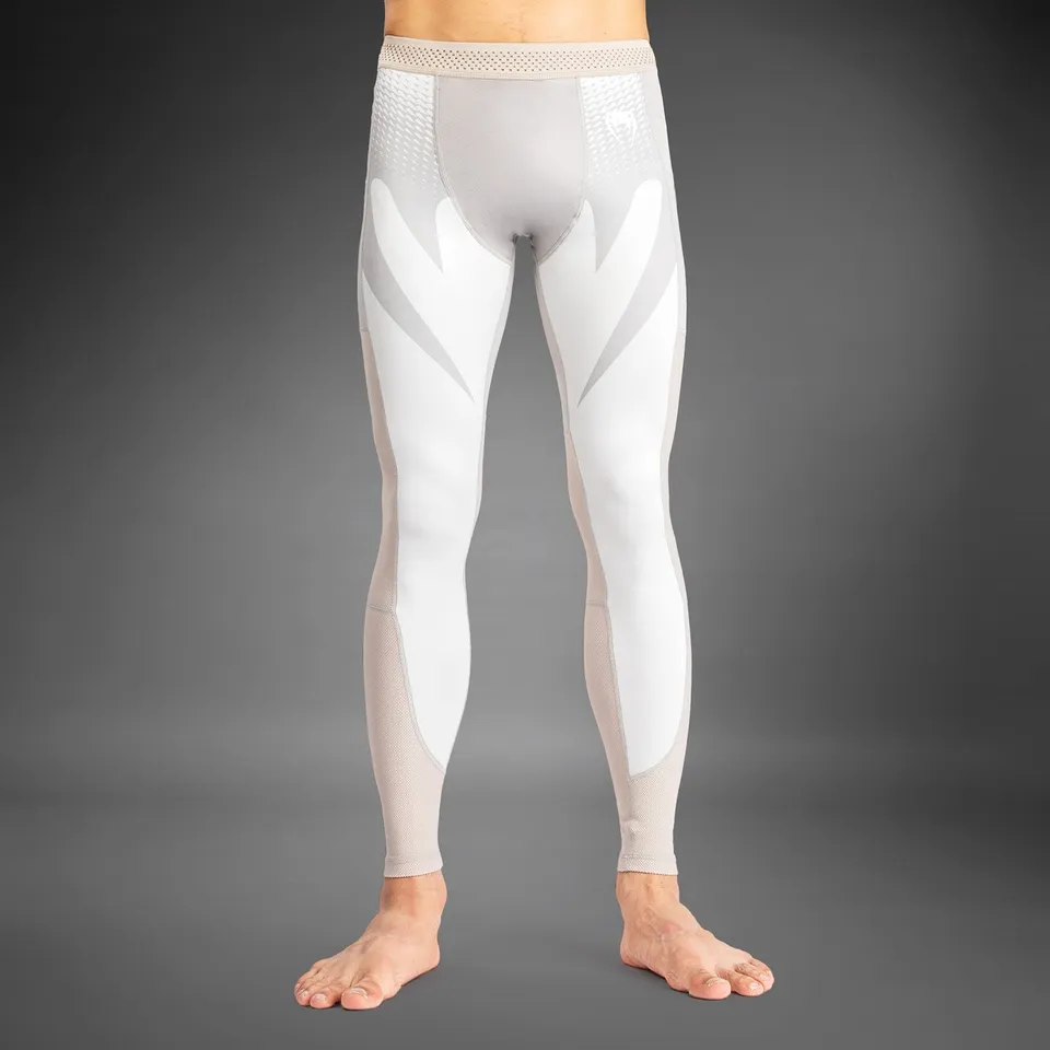 venum-attack-herren-gamaschen-spats-sand image 1
