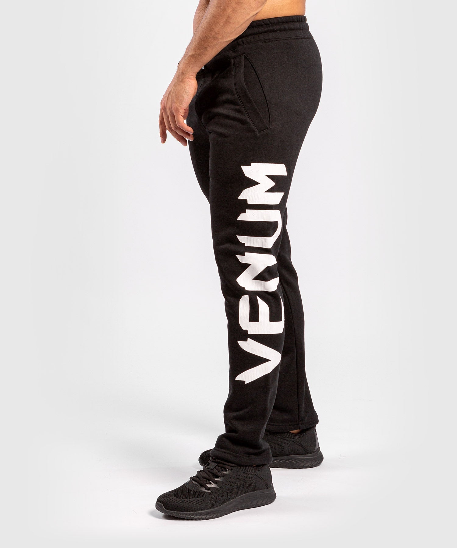 venum-legacy-jogginghose-schwarz image 3