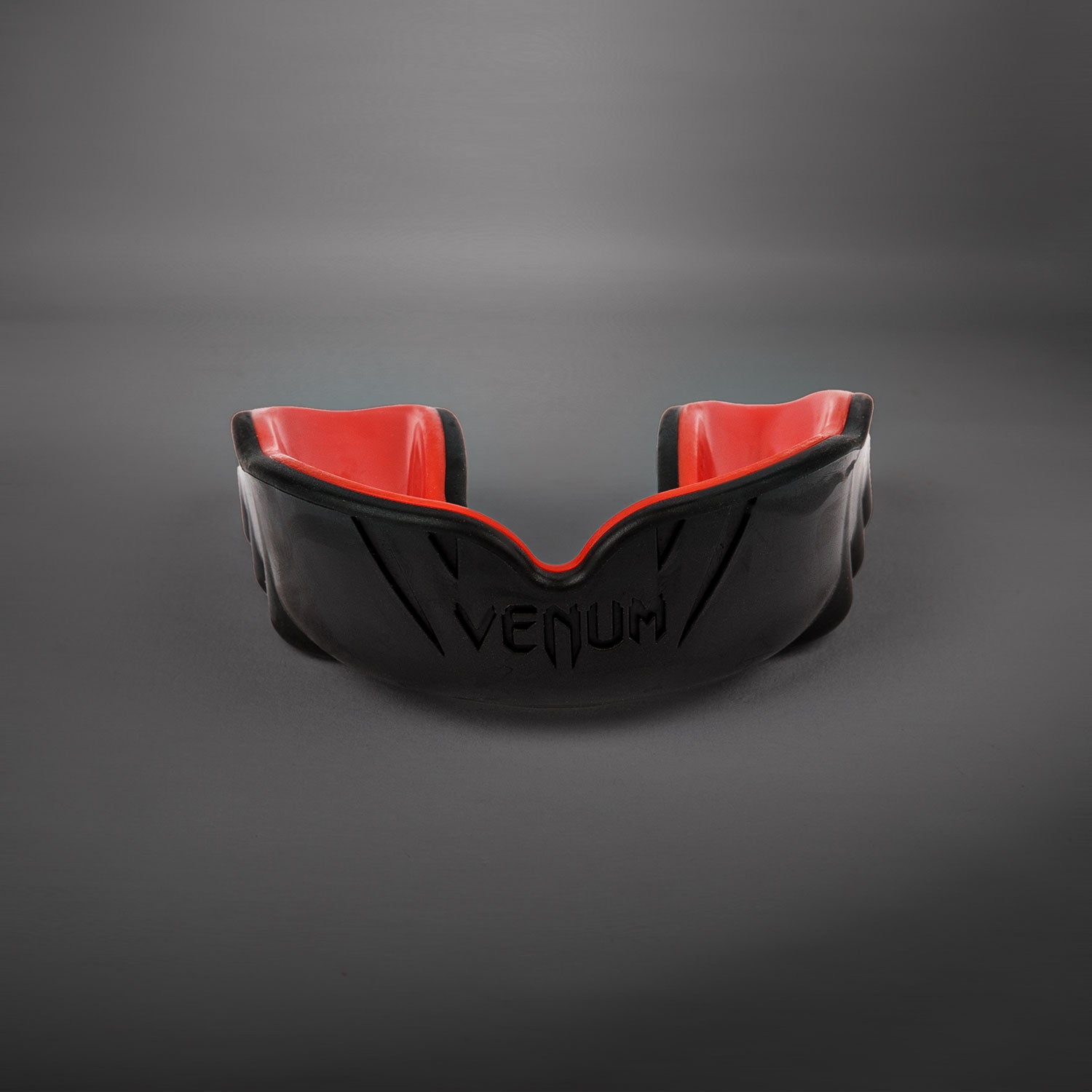 venum-challenger-mundschutz-schwarz-rot image 1
