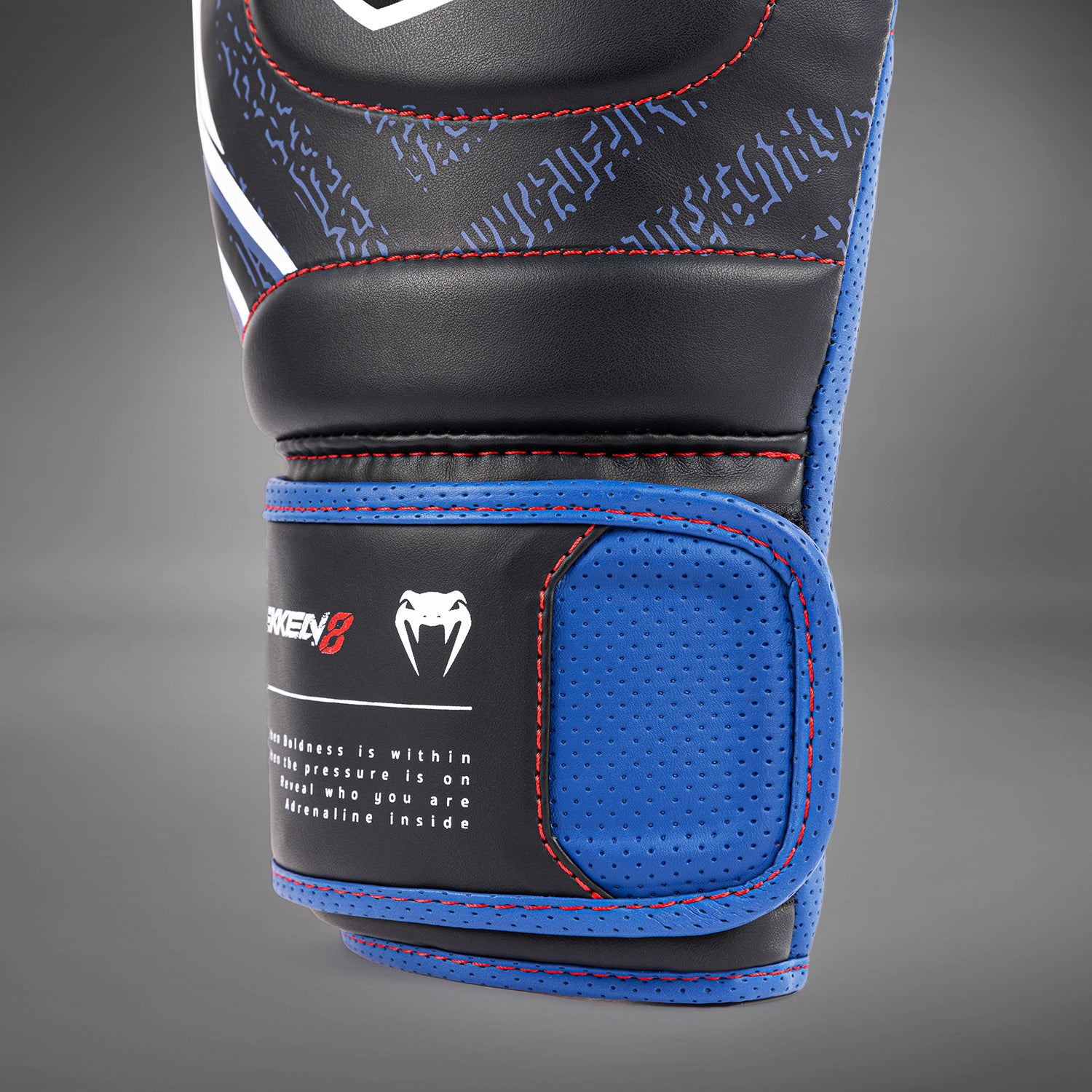 venum-x-tekken-8-jin-kazama-boxhandschuhe-blau-schwarz-wei image 6