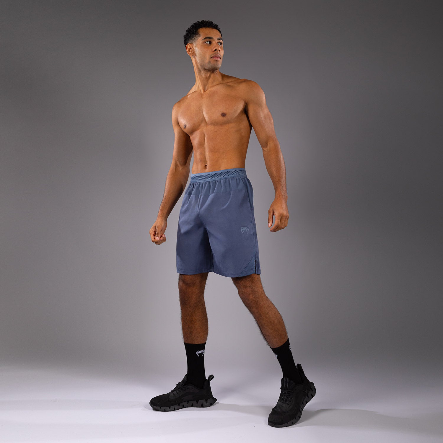 venum-g-fit-air-herren-trainingsshorts-nebelblau-grau image 2