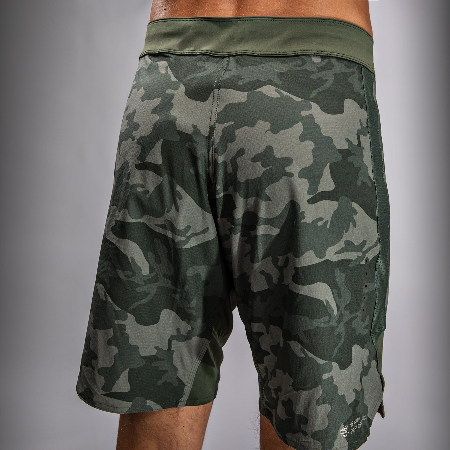 venum-g-fit-air-kampfsportshorts-herren-armee-tarnmuster image 6