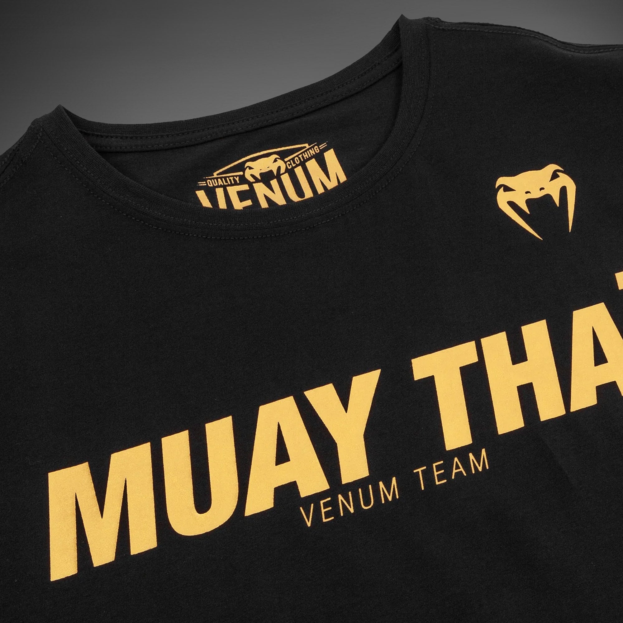 venum-muay-thai-vt-t-shirt-schwarz-gold image 4