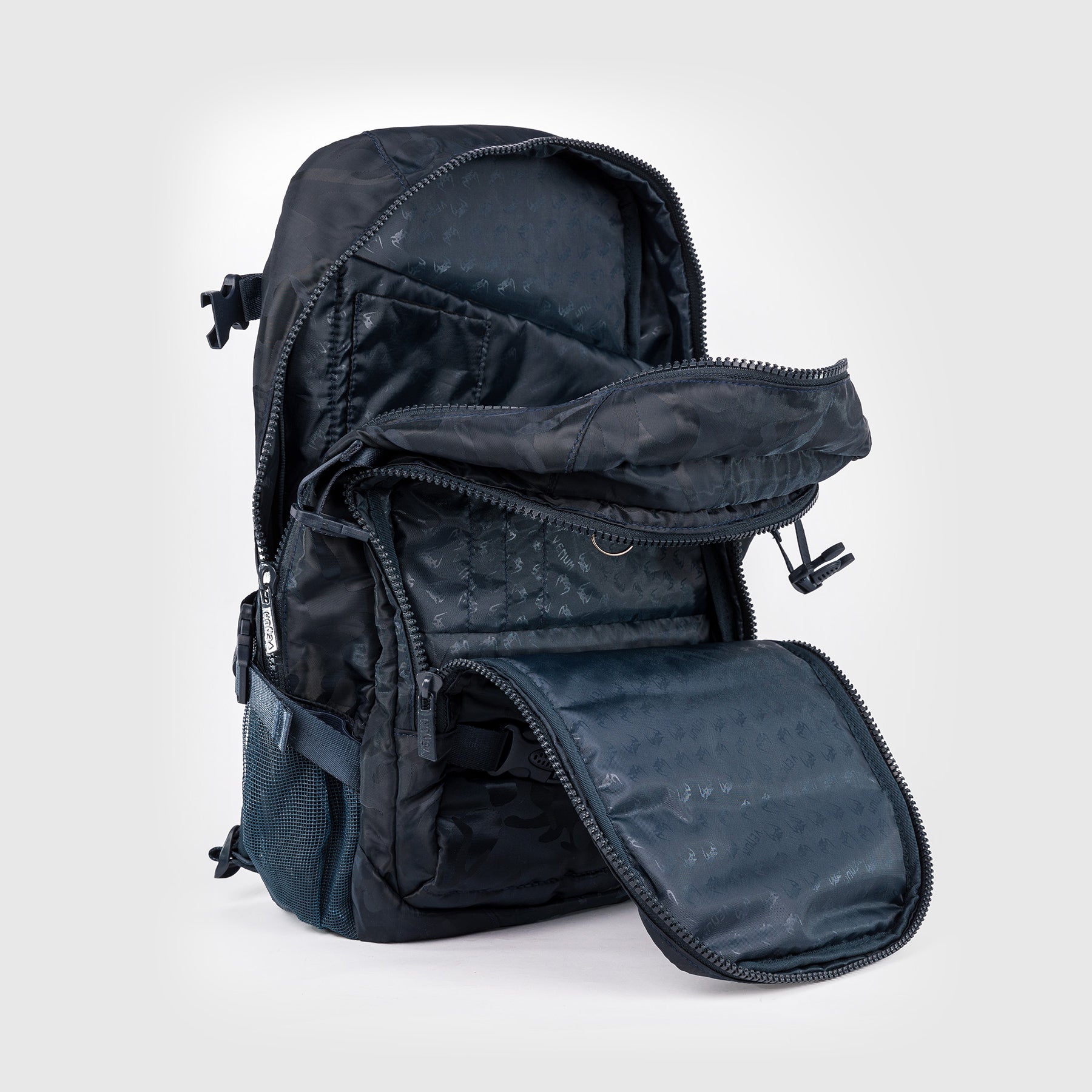 venum-challenger-pro-rucksack-20-25l-camouflage-blau image 2