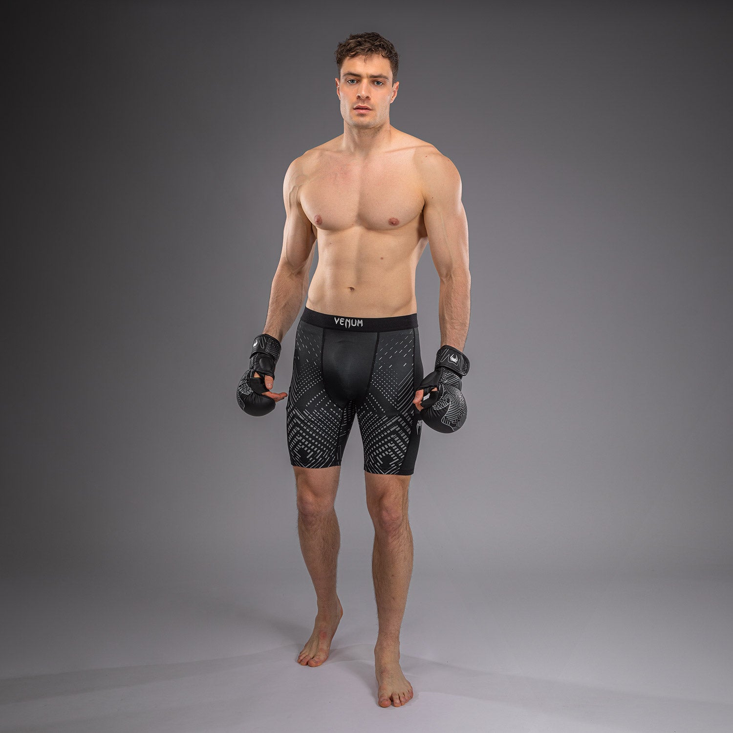 venum-midnight-fury-kompressionsshort-schwarz-grau-silber-f-r-herren image 2