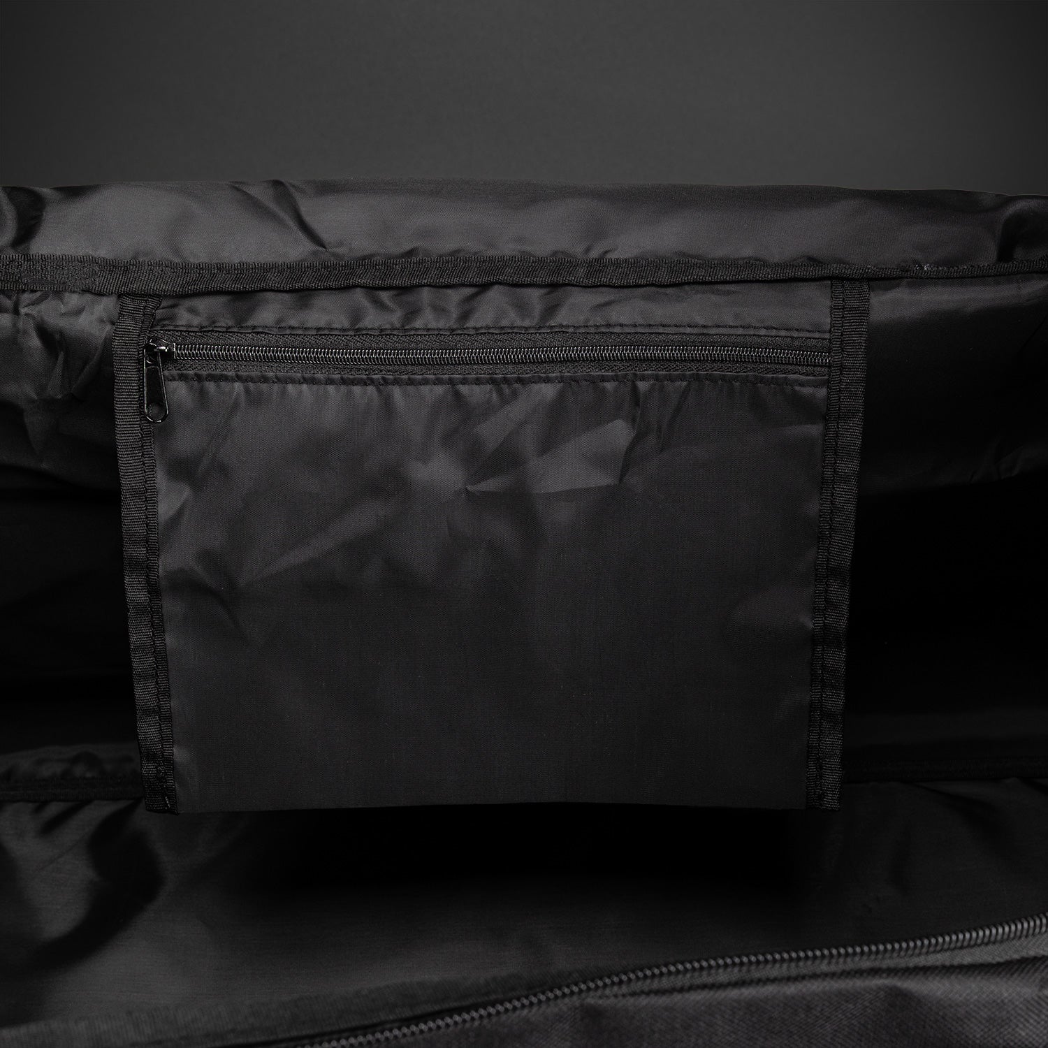 venum-essential-sporttasche-37-l-duffle-grau-schwarz image 7