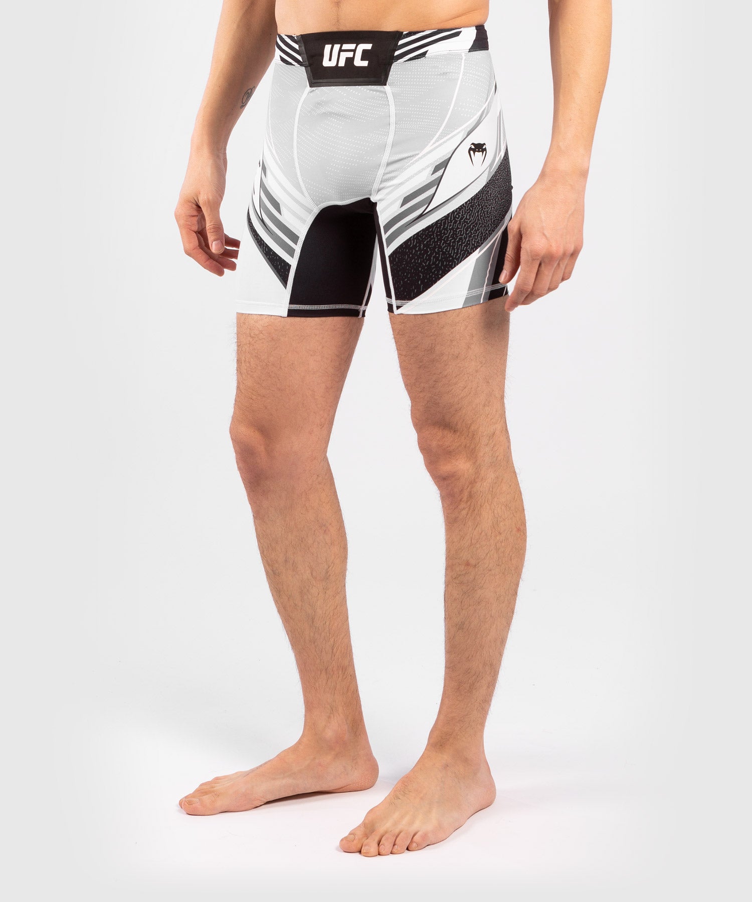 ufc-venum-authentic-fight-night-herren-vale-tudo-shorts-long-fit-wei image 2