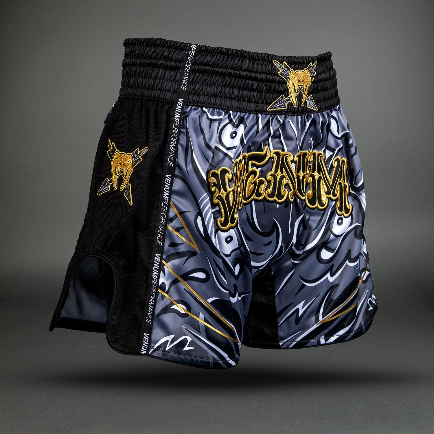 venum-wolf-atak-muay-thai-shorts-schwarz-grau image 3