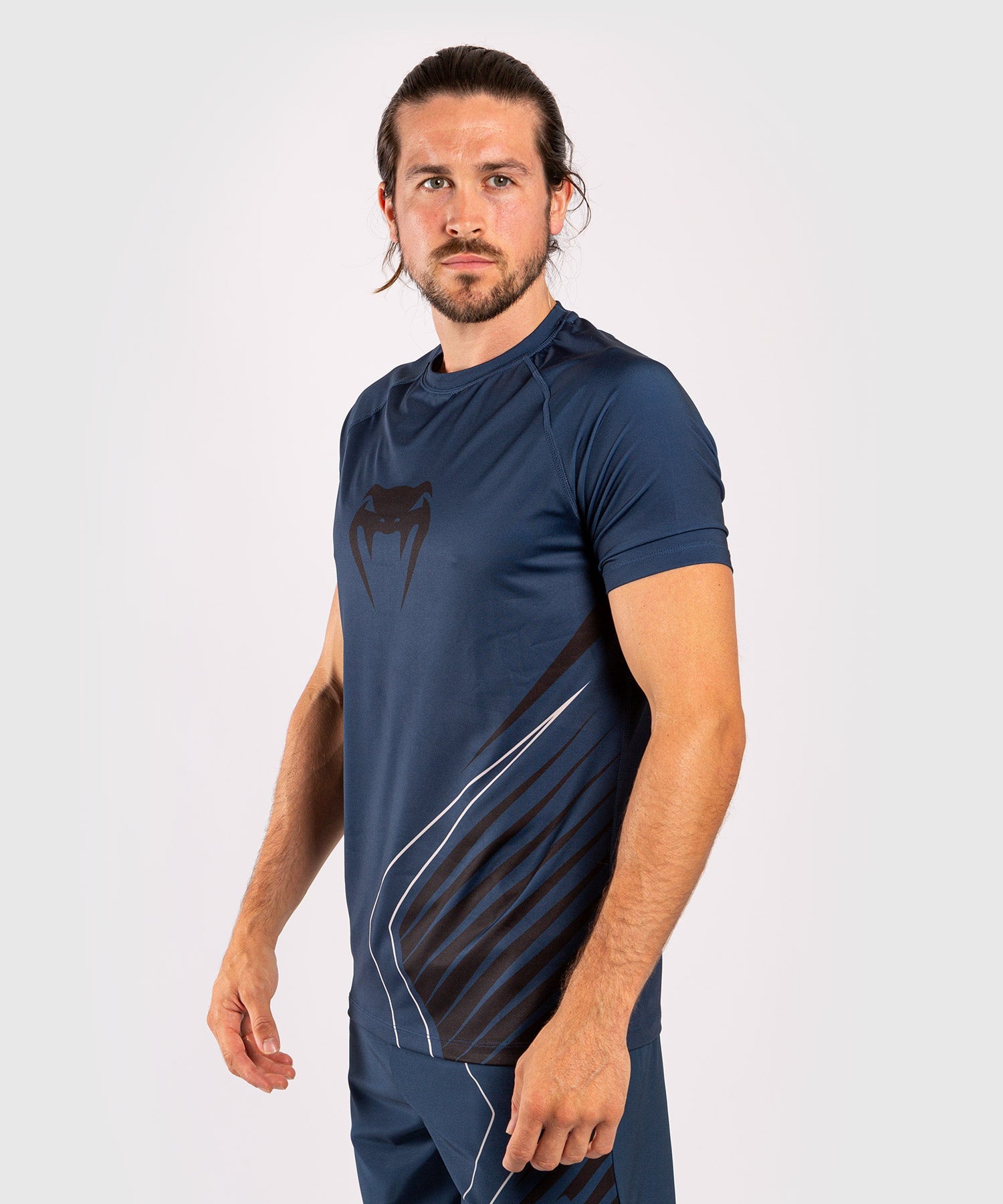 venum-contender-5-0-dry-tech-t-shirt-marineblau-sand image 2