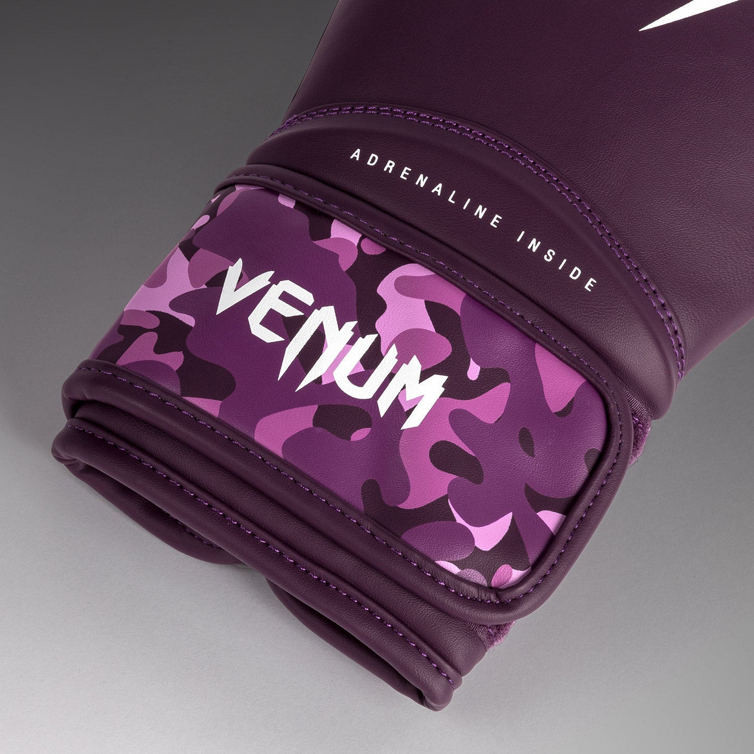 venum-iris-boxhandschuhe-pflaume-rosa image 3
