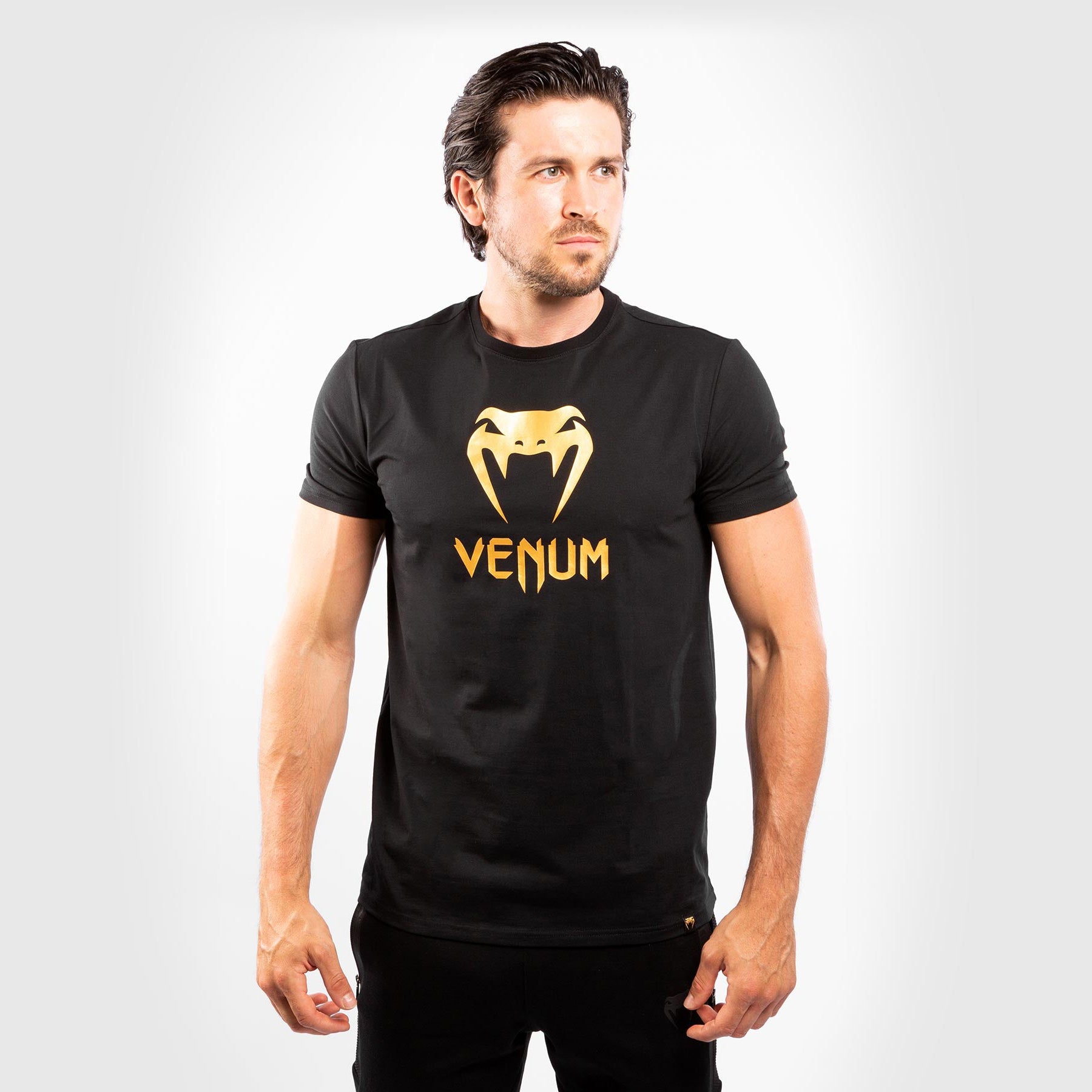 venum-classic-t-shirt-schwarz-gold-herren image 1