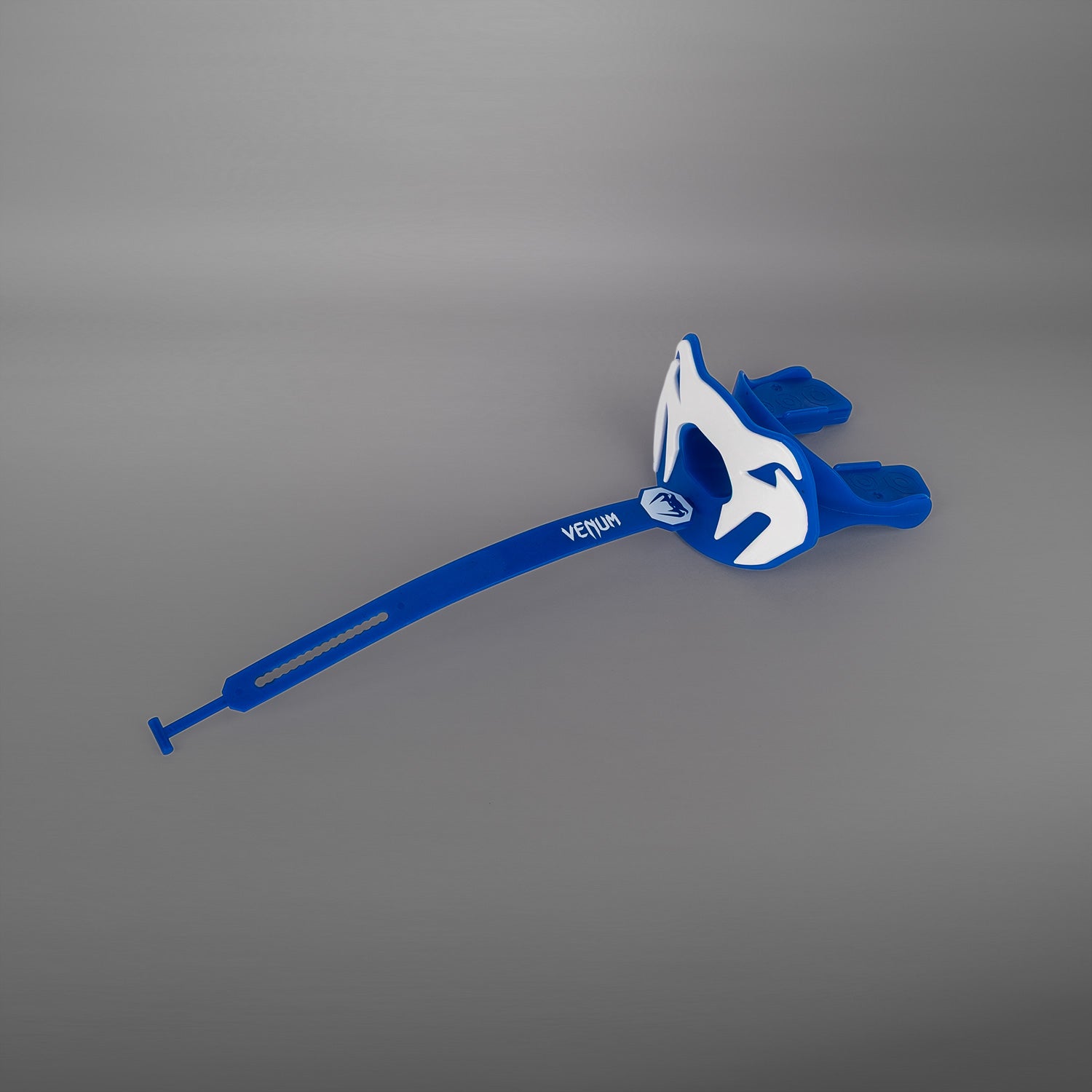 venum-elite-lipguard-logo-edition-zahnschutz-blau-wei image 5