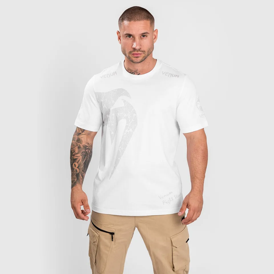 venum-giant-t-shirt-regular-fit-herren-wei image 1