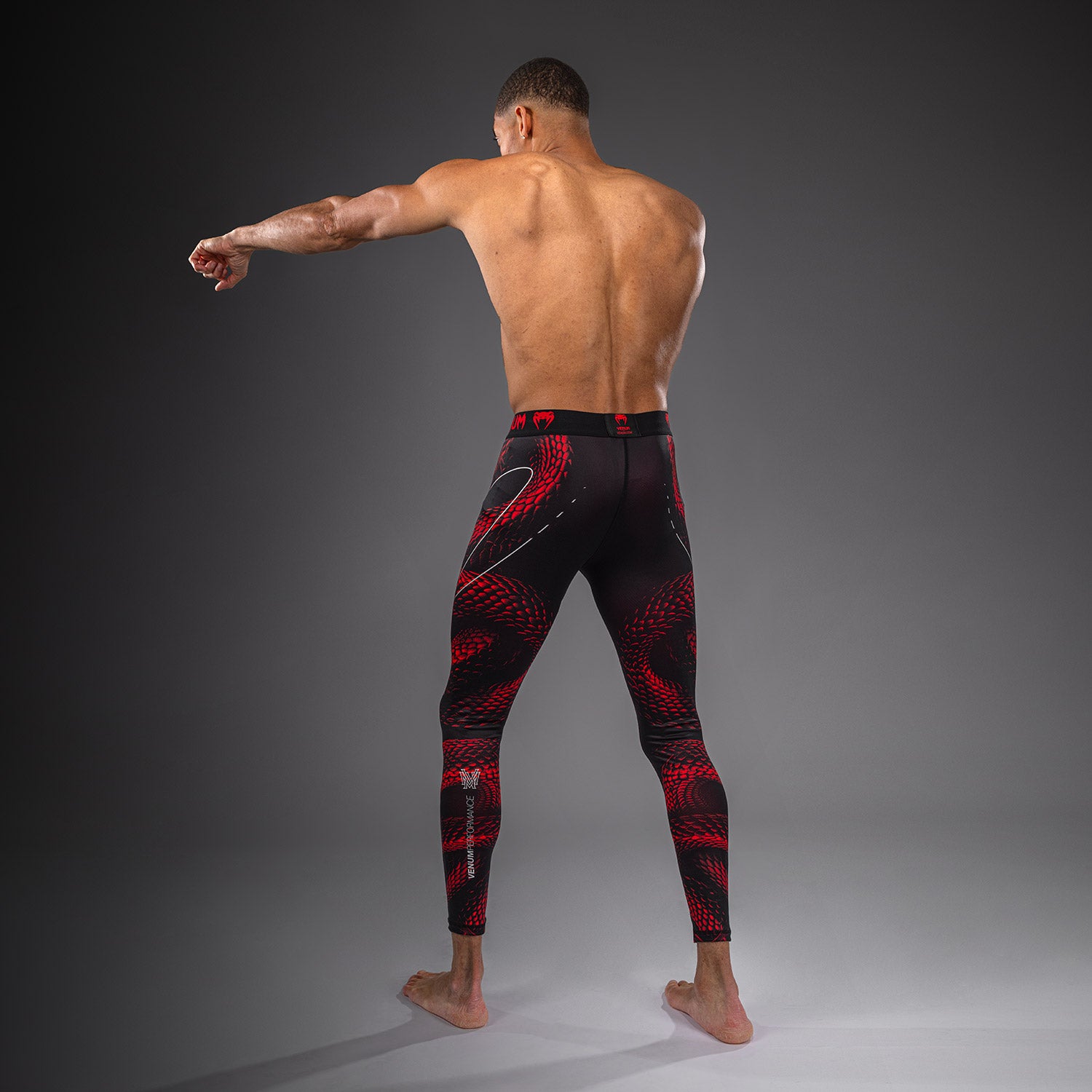 venum-matupa-spats-herren-schwarz-rot-silber image 6