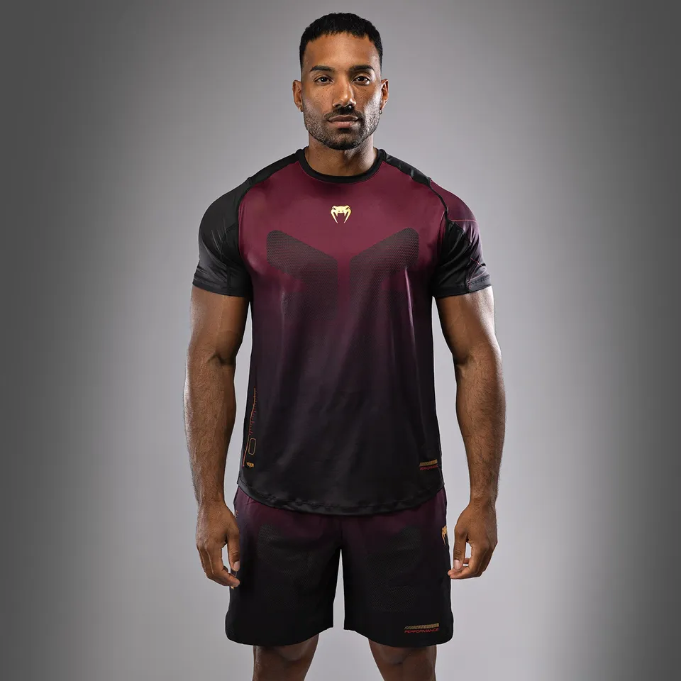 venum-tactical-xt-dry-tech-t-shirt-herren-schwarz-burgund-gold image 1
