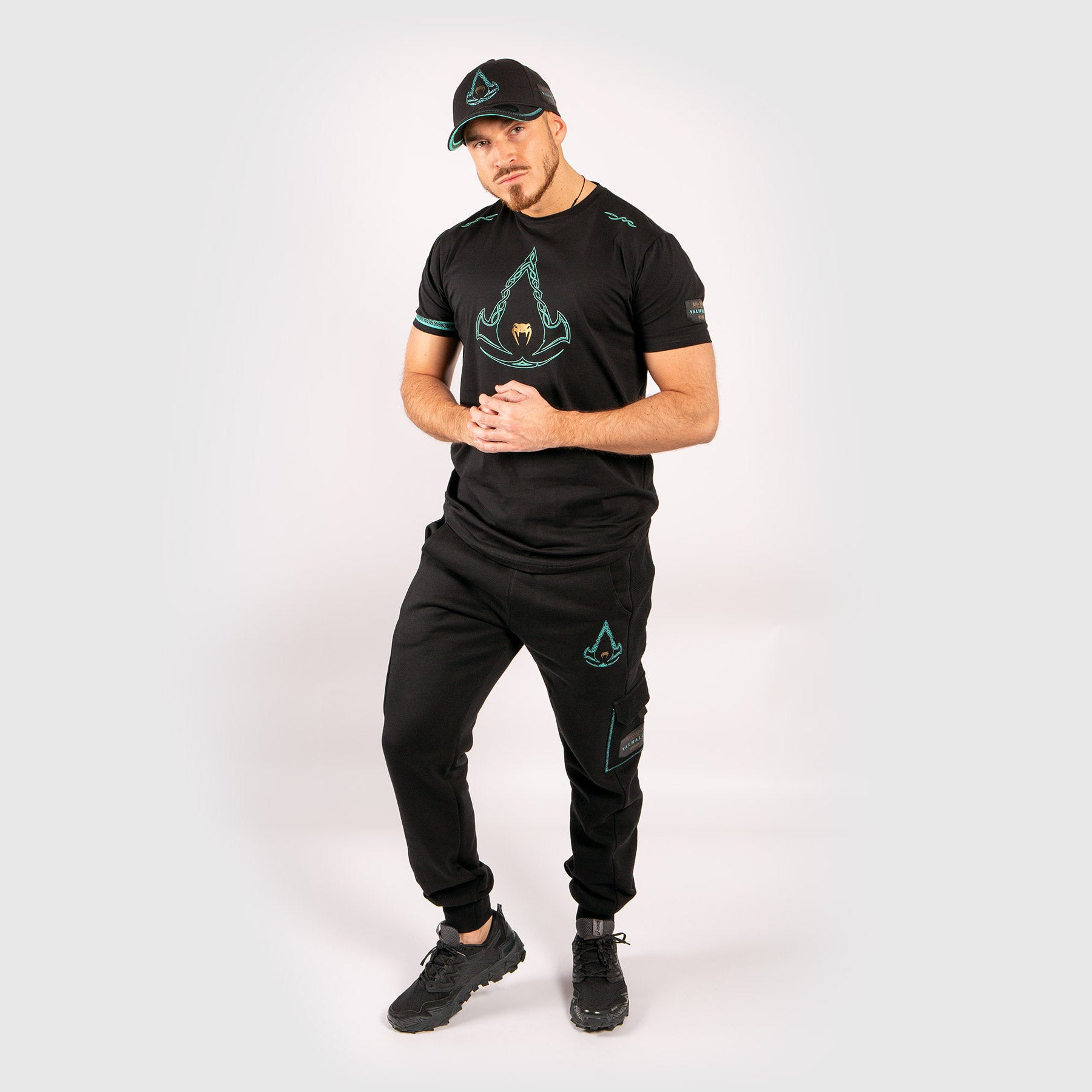 venum-assassin-s-creed-jogginghose-schwarz-blau image 1