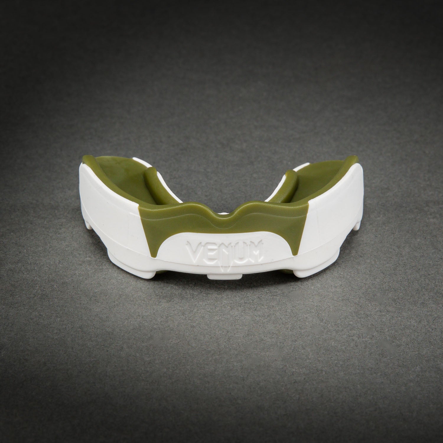 venum-predator-mundschutz-wei-kaki image 1