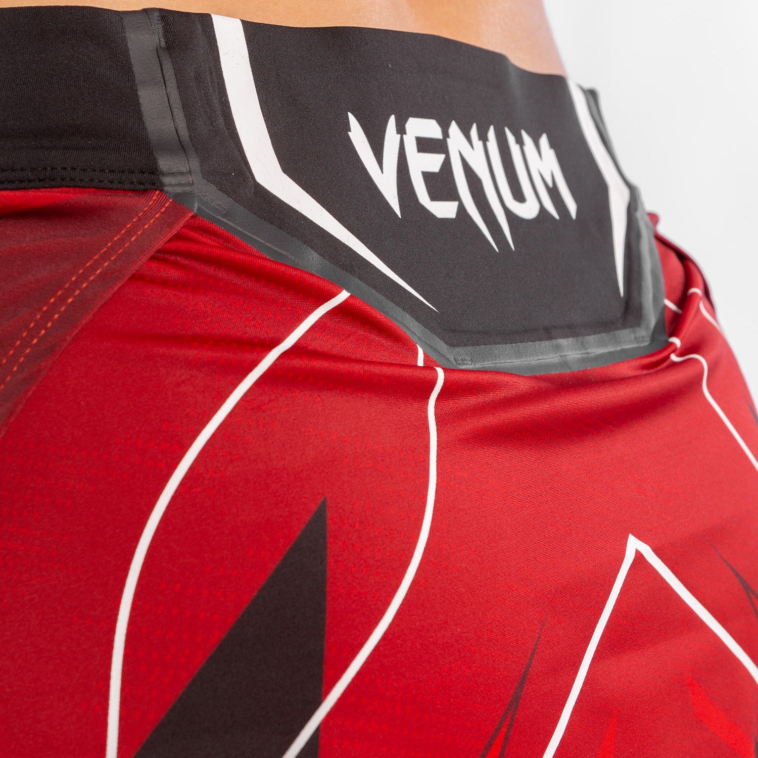 ufc-venum-authentic-fight-night-damen-skort-rot image 6