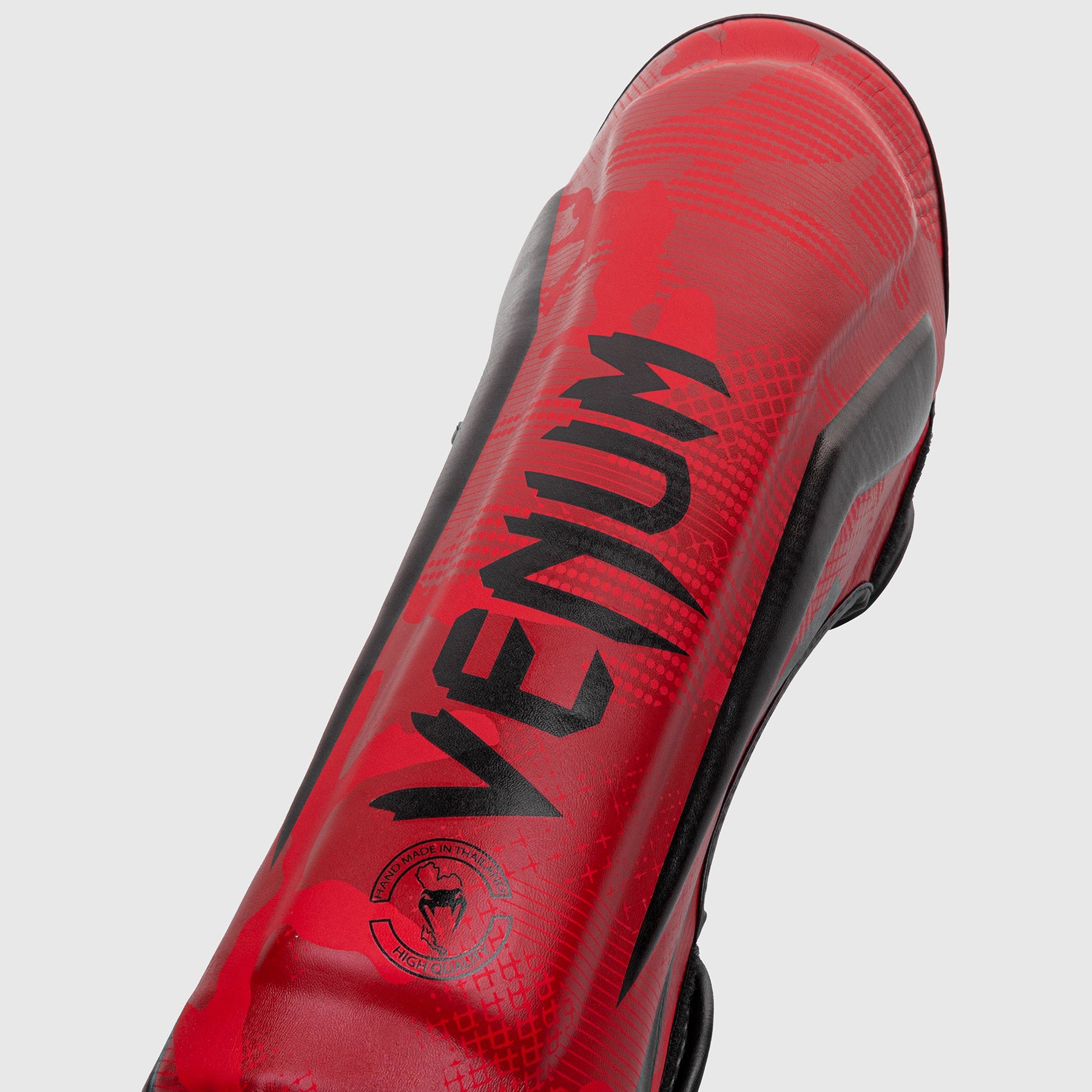 venum-elite-schienbeinsch-tzer-camo-rot image 2