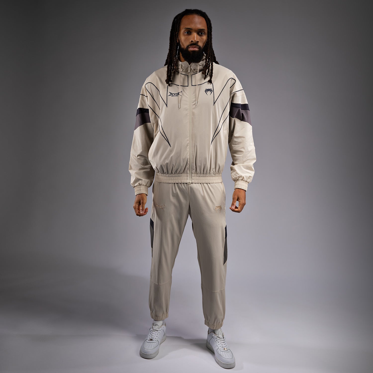 venum-x-dtr-fight-attack-90-trainingsanzugjacke-off-white-herren image 4