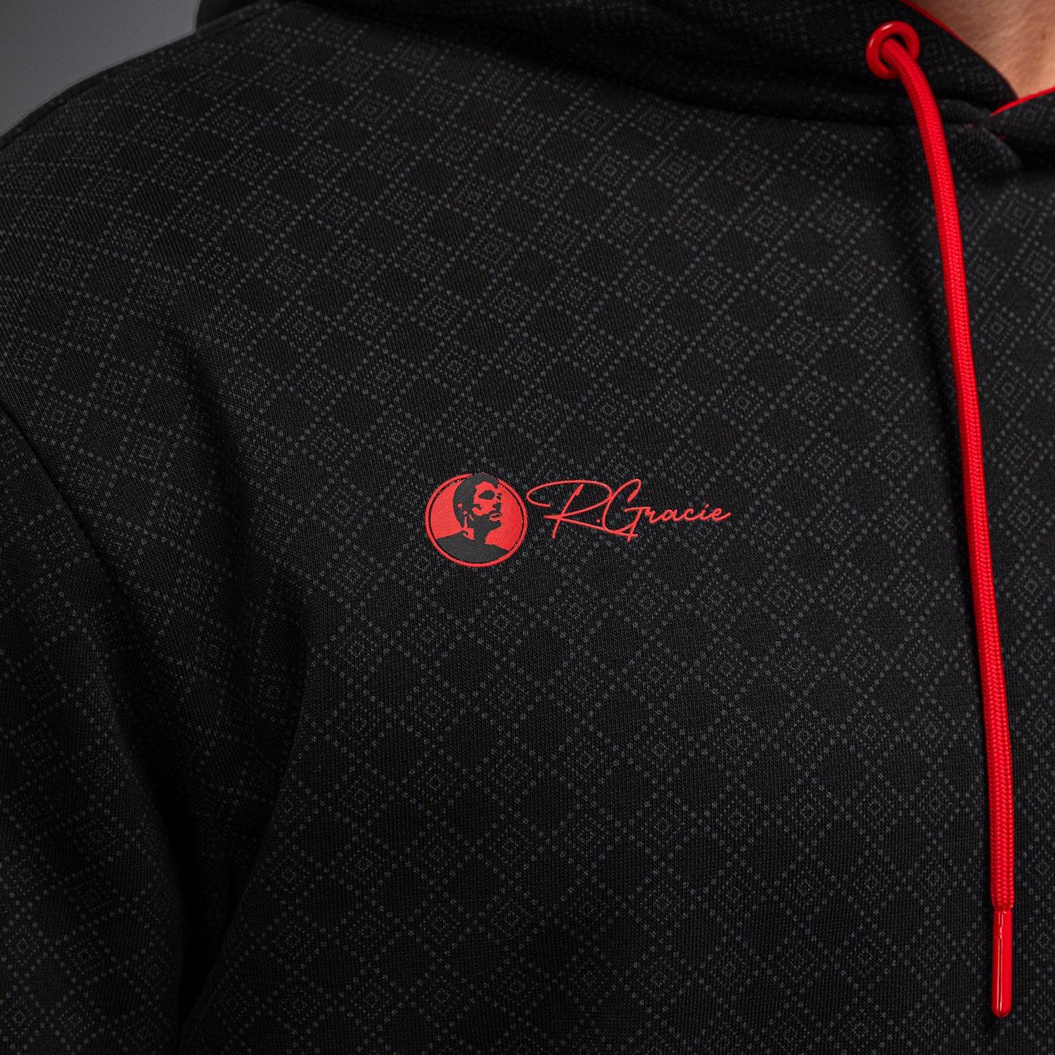 venum-x-roger-gracie-signature-kapuzenpullover-schwarz-rot-herren-hoodie image 7